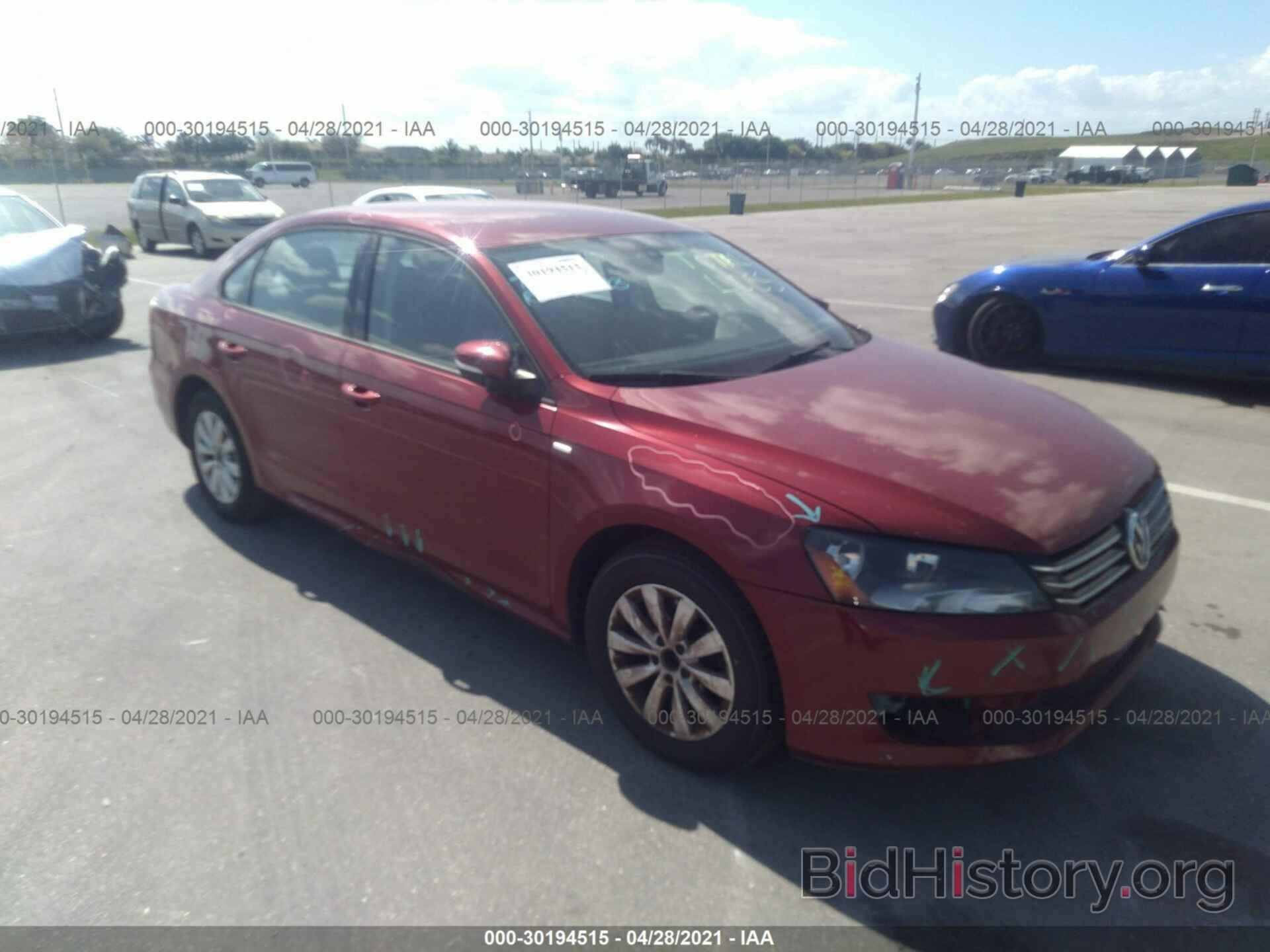 Photo 1VWAT7A34FC056816 - VOLKSWAGEN PASSAT 2015