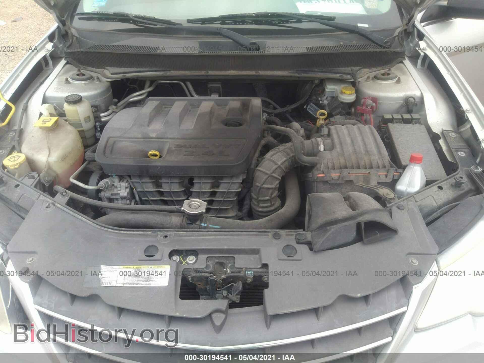 2010 CHRYSLER SEBRING - VIN: 1C3CC4FB0AN179945 - Фото 10