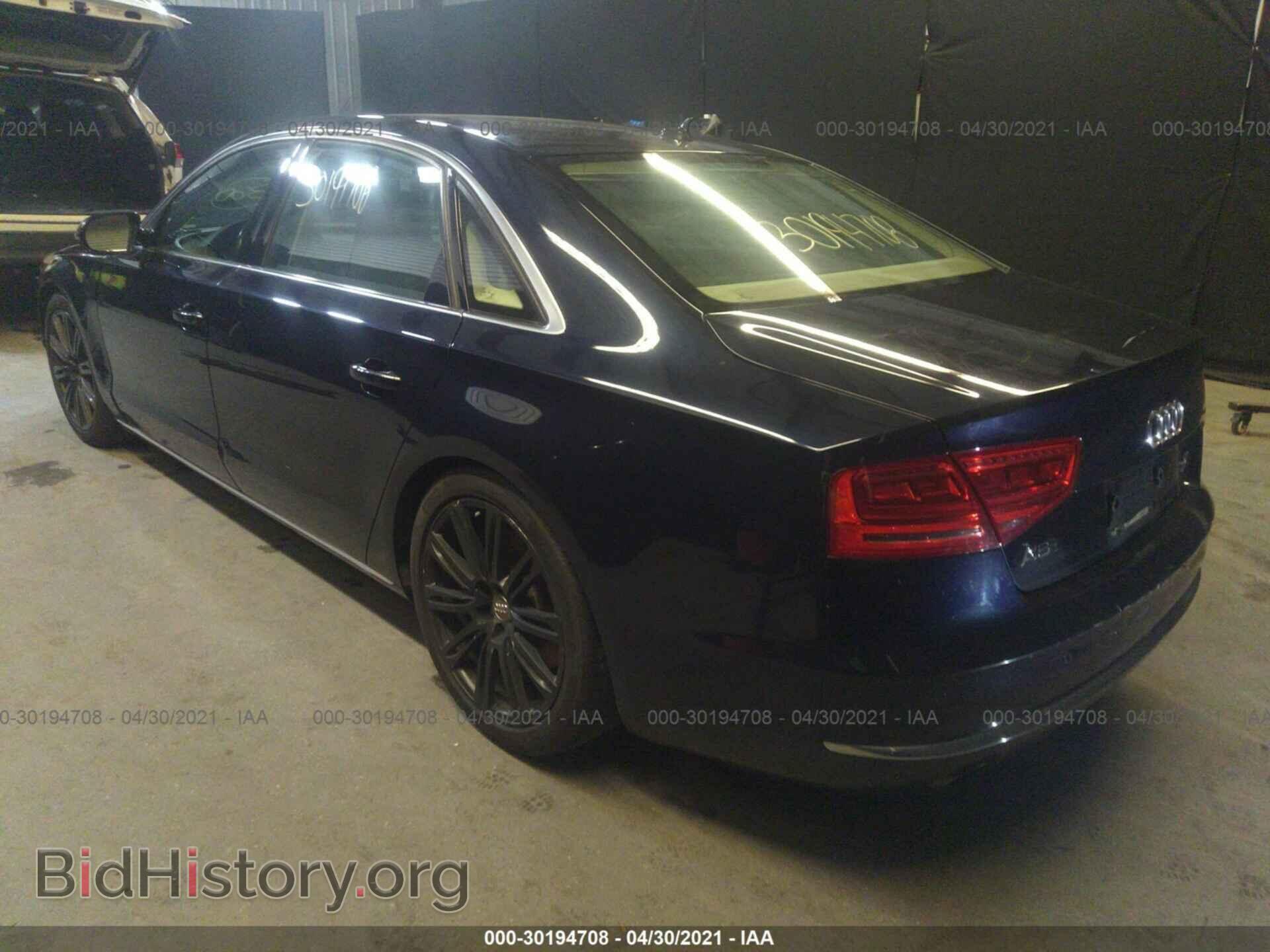 2012 AUDI A8 L - VIN: WAURVAFD2CN003575 - Фото 3