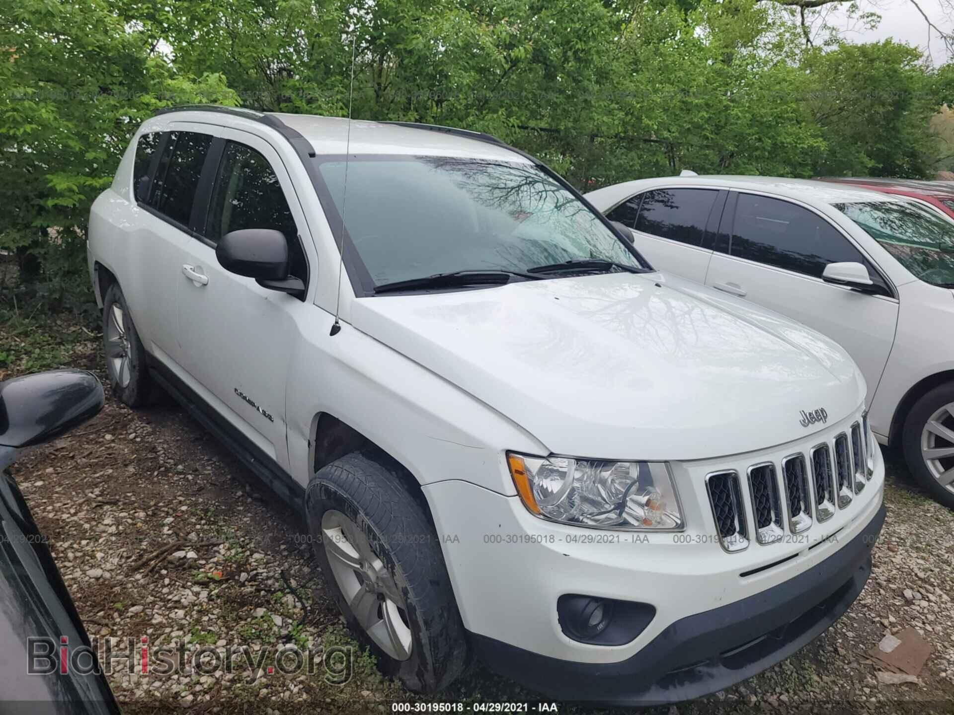 Фотография 1C4NJDEB2CD598738 - JEEP COMPASS 2012