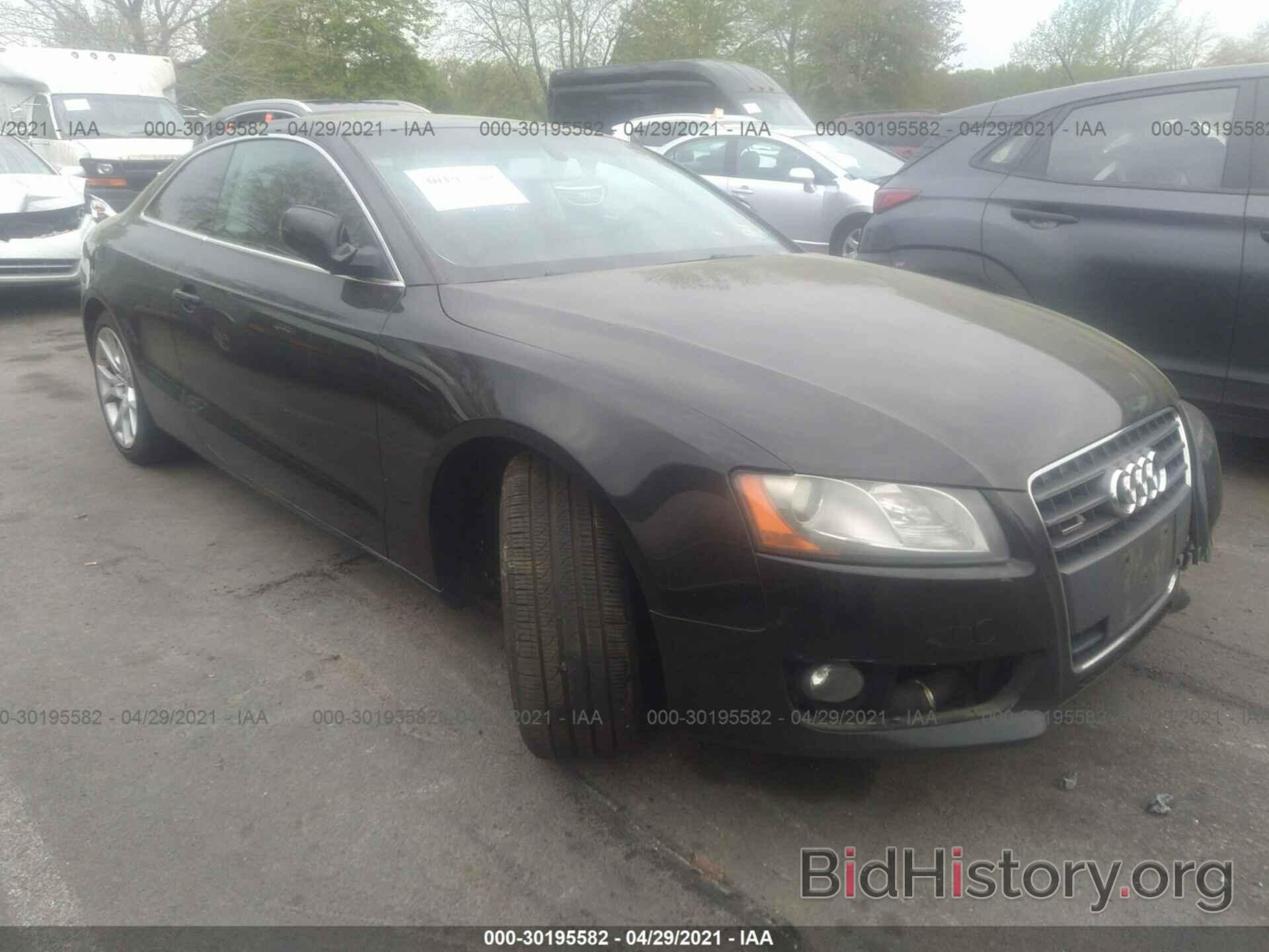 Photo WAUCFAFR6CA001690 - AUDI A5 2012