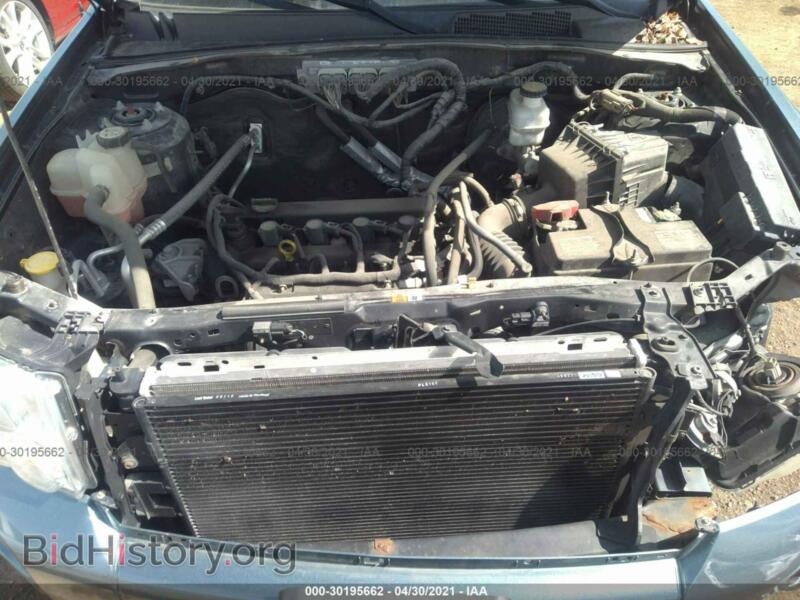 2010 Ford ESCAPE (VIN 1FMCU0C72AKA72796) — фото 10 из 11
