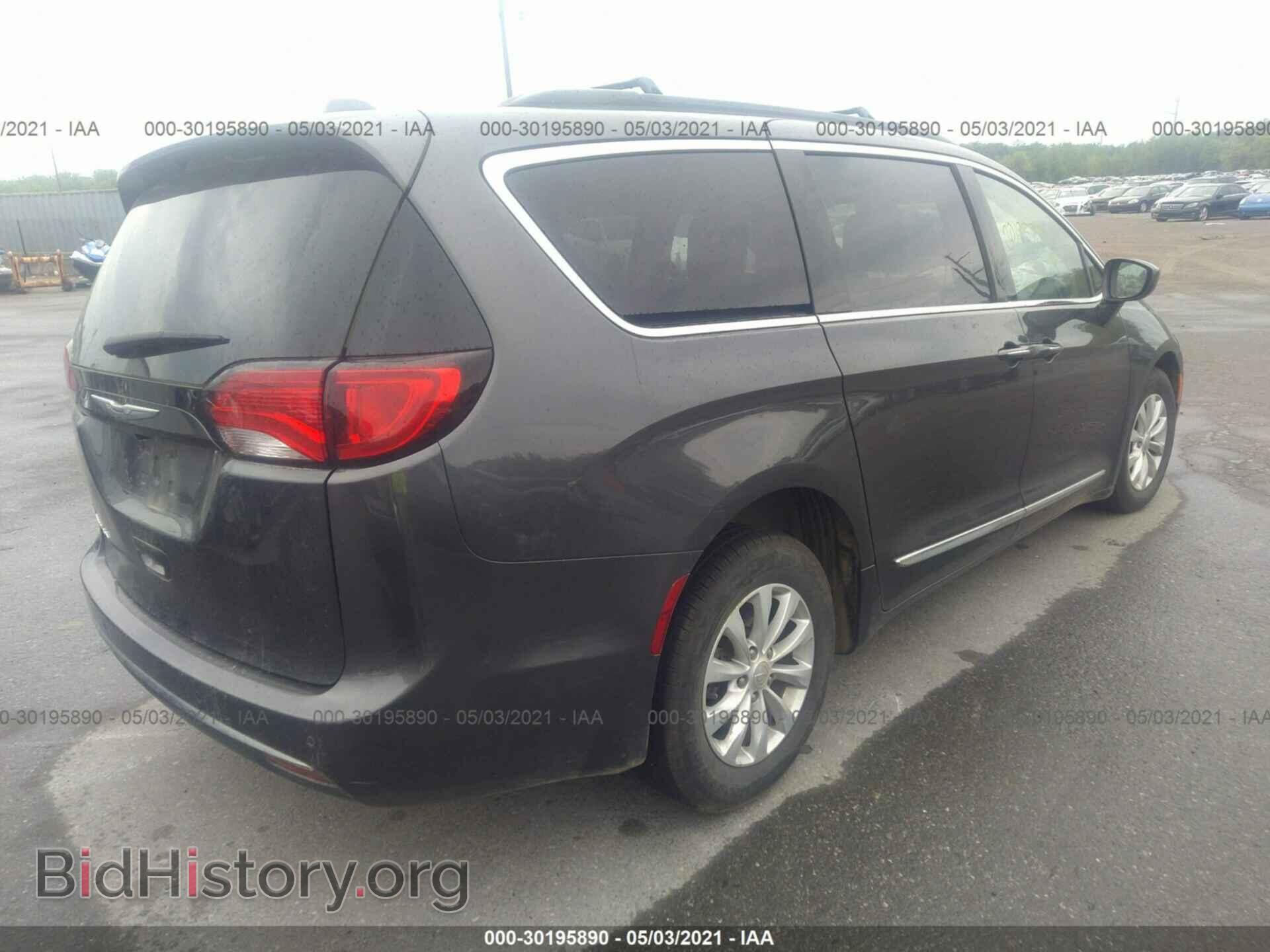 2017 CHRYSLER PACIFICA - VIN: 2C4RC1BGXHR524157 - Photo 4