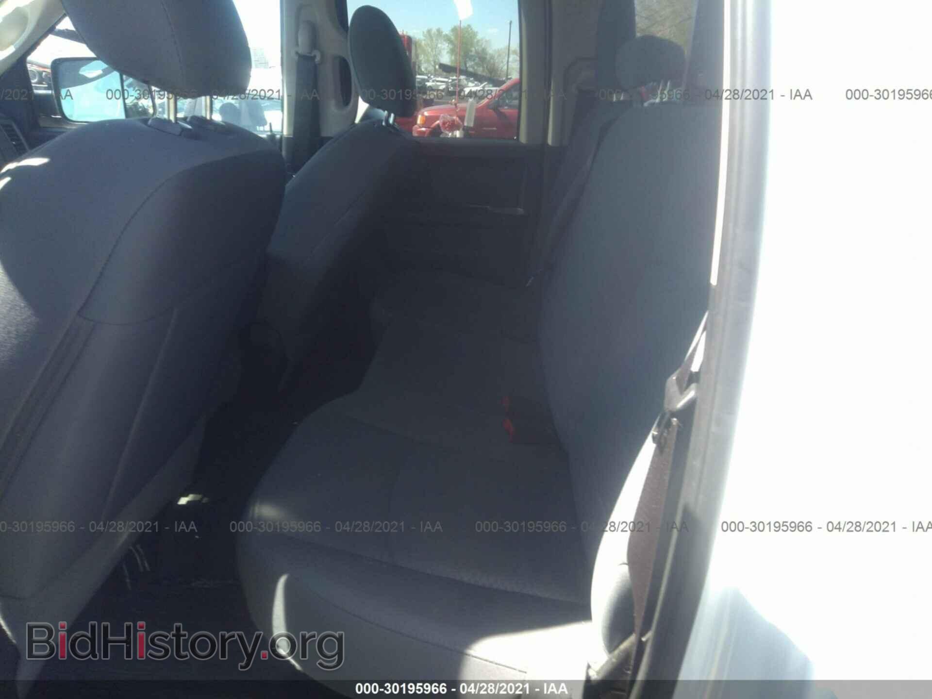 2017 RAM 1500 - VIN: 1C6RR7FGXHS822094 - Фото 8