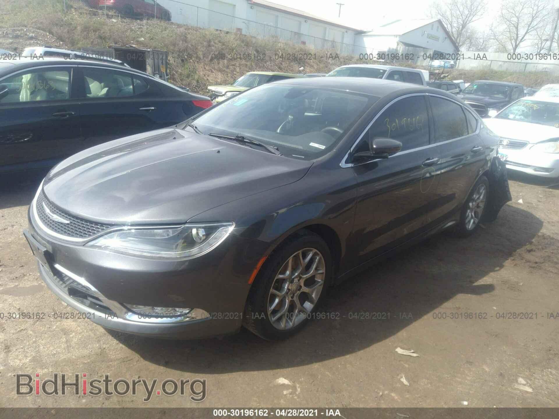 2015 CHRYSLER 200 - VIN: 1C3CCCEG9FN636427 - Фото 2