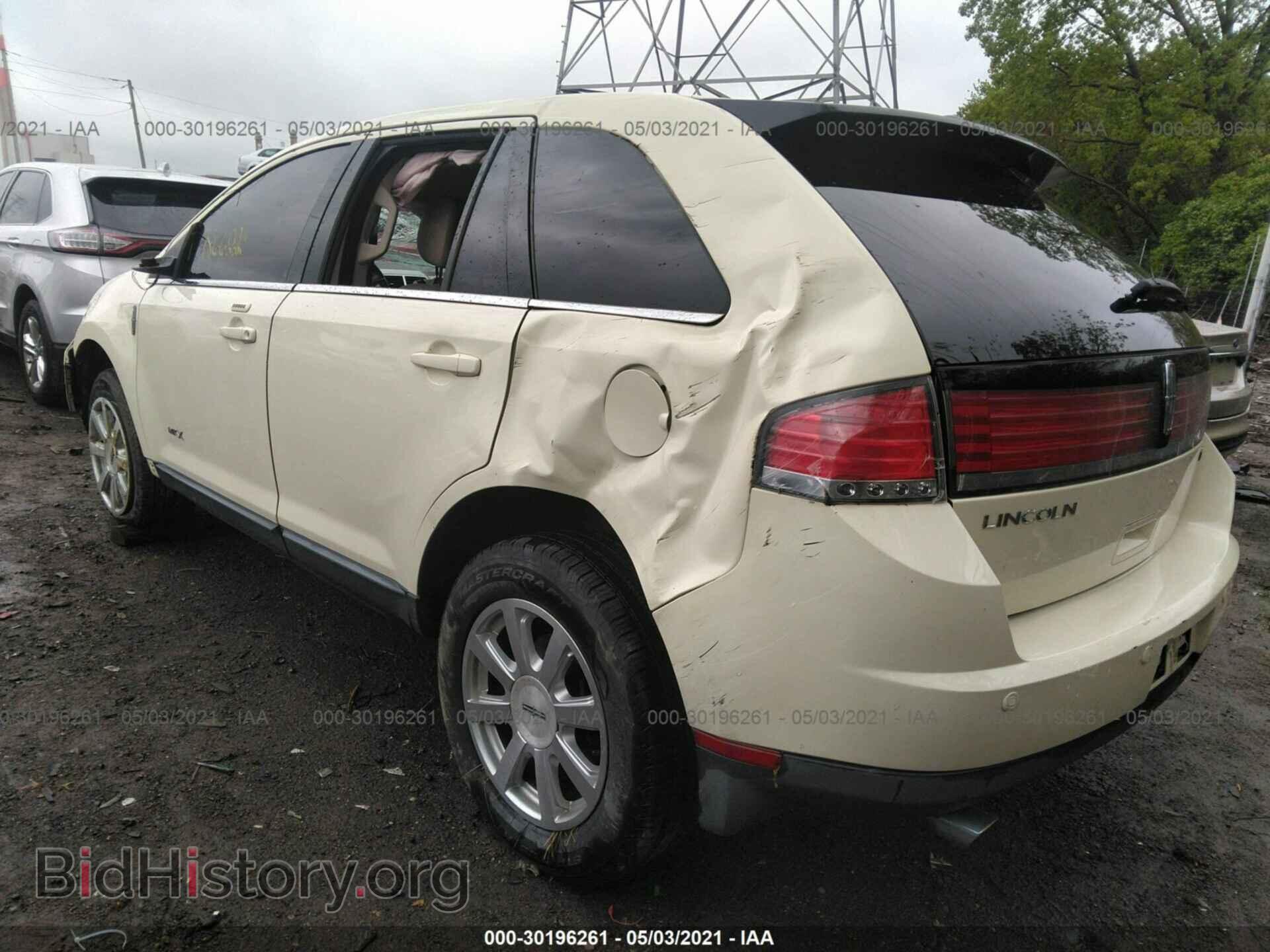 2008 LINCOLN MKX - VIN: 2LMDU68CX8BJ10877 - Фото 3