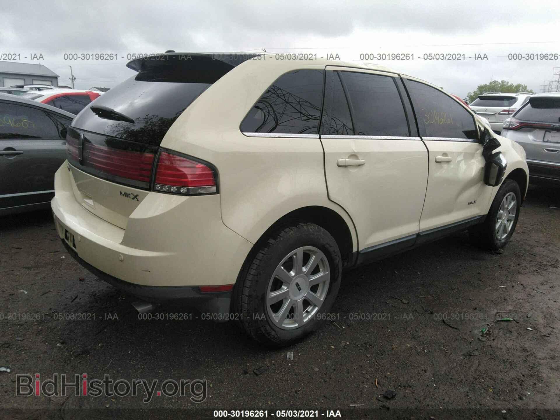 2008 LINCOLN MKX - VIN: 2LMDU68CX8BJ10877 - Фото 4