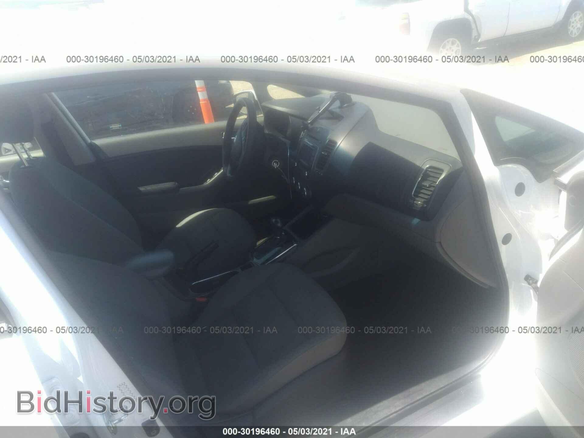 2017 KIA FORTE - VIN: 3KPFL4A76HE007672 - Photo 5