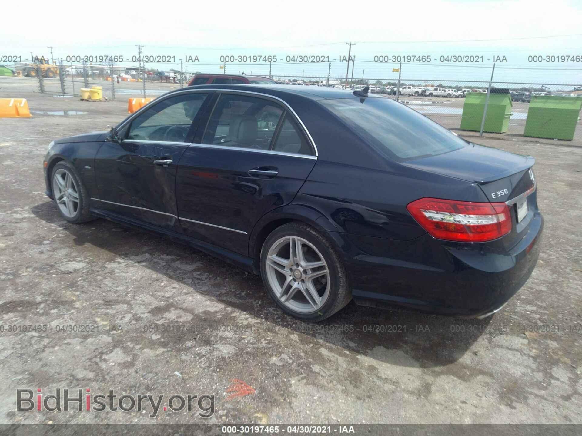 2012 MERCEDES-BENZ E-CLASS - VIN: WDDHF5KB2CA525966 - Фото 3