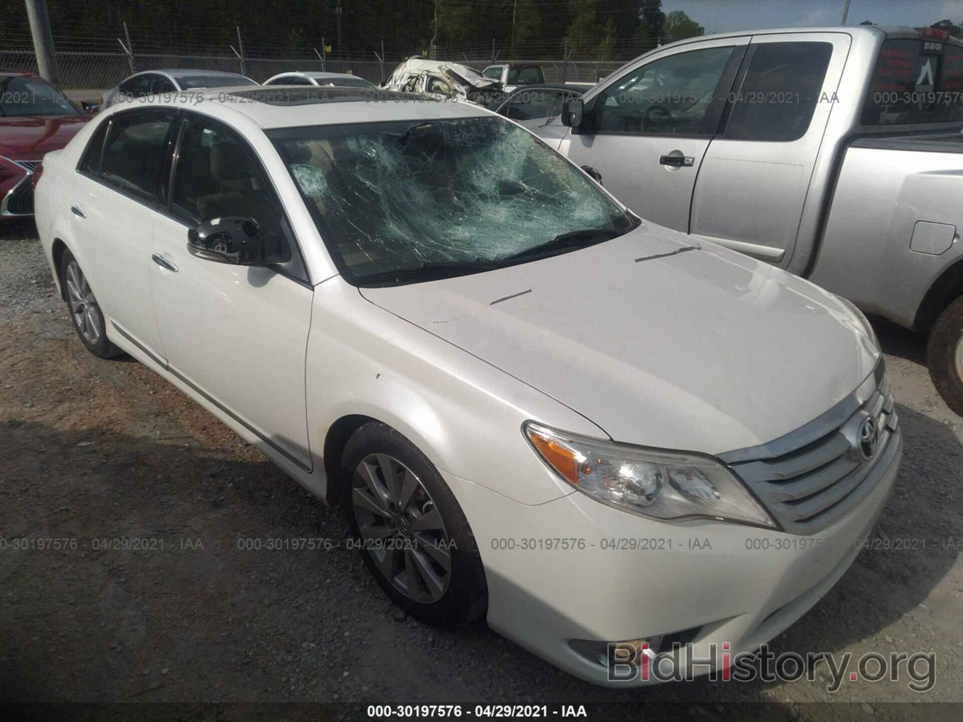 Photo 4T1BK3DBXCU466687 - TOYOTA AVALON 2012