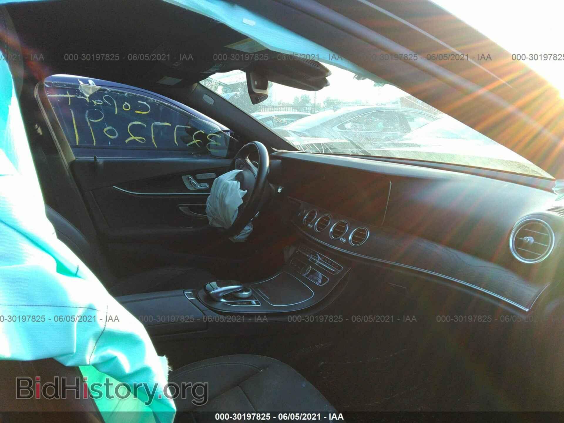 2018 MERCEDES-BENZ E-CLASS - VIN: WDDZF4KBXJA353259 - Фото 5