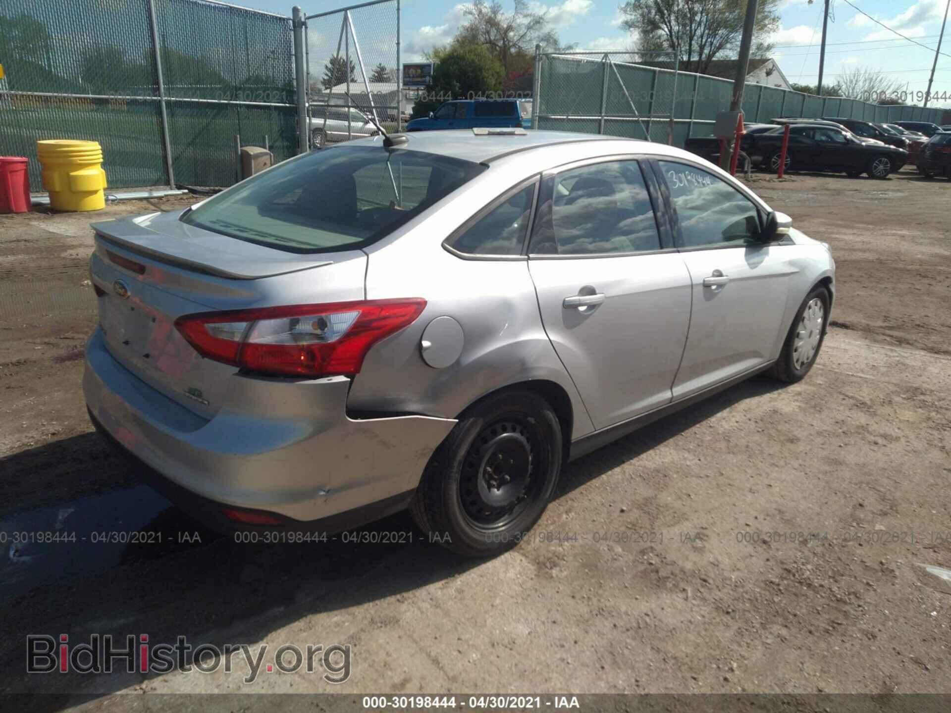 2014 FORD FOCUS - VIN: 1FADP3F22EL394099 - Photo 4