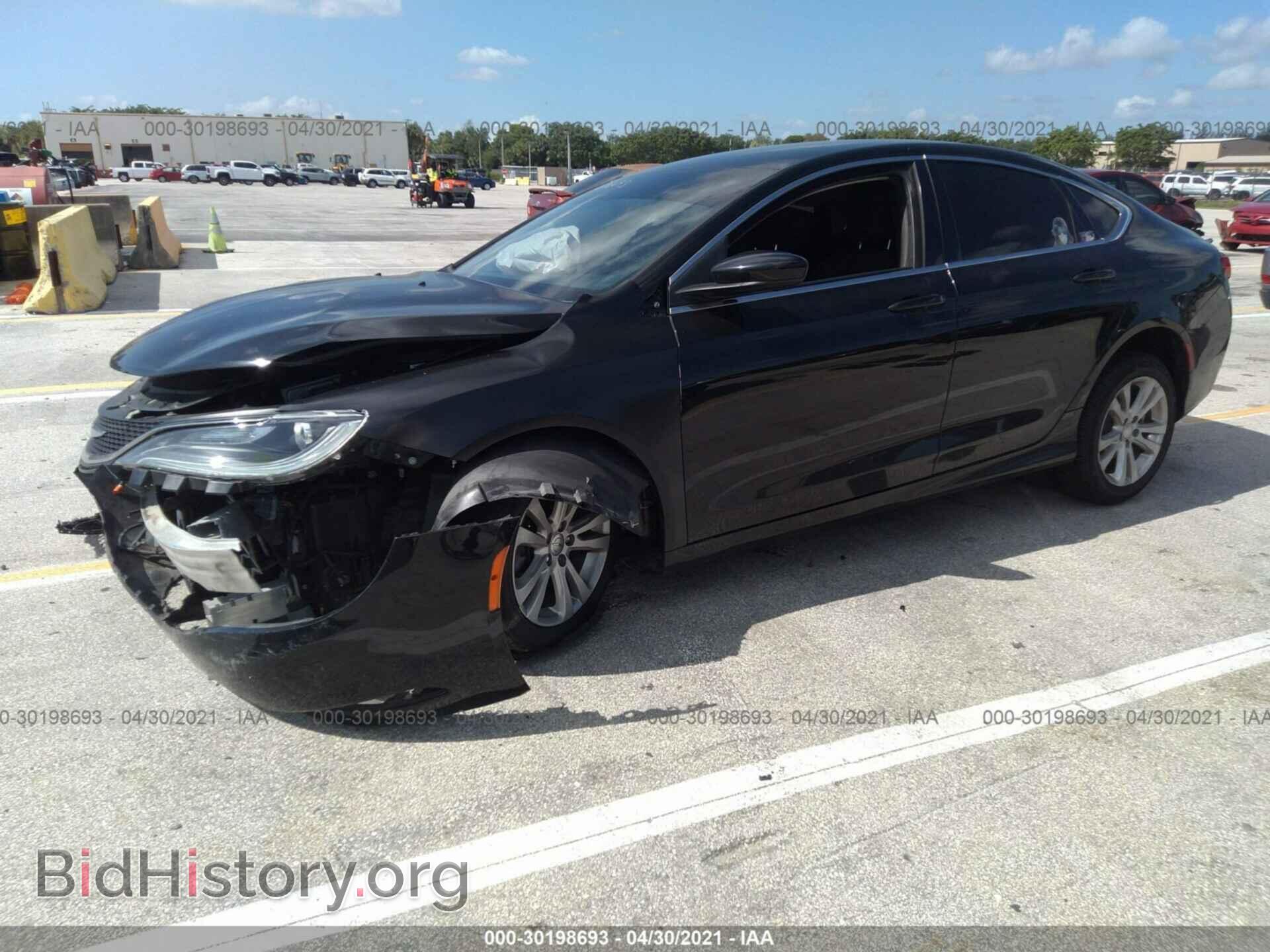 2015 CHRYSLER 200 - VIN: 1C3CCCAB7FN761033 - Фото 2