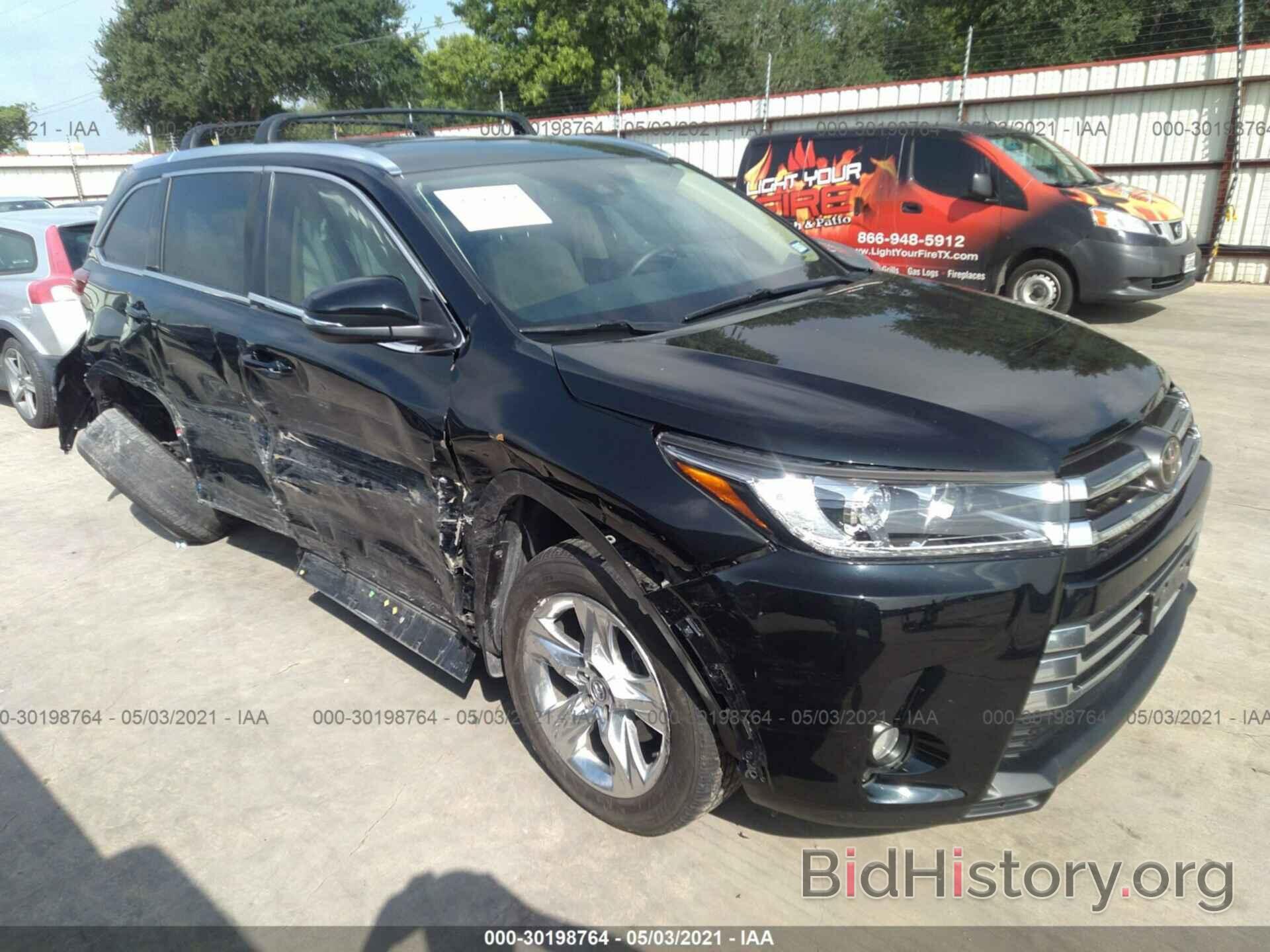 Photo 5TDYZRFH2HS216516 - TOYOTA HIGHLANDER 2017