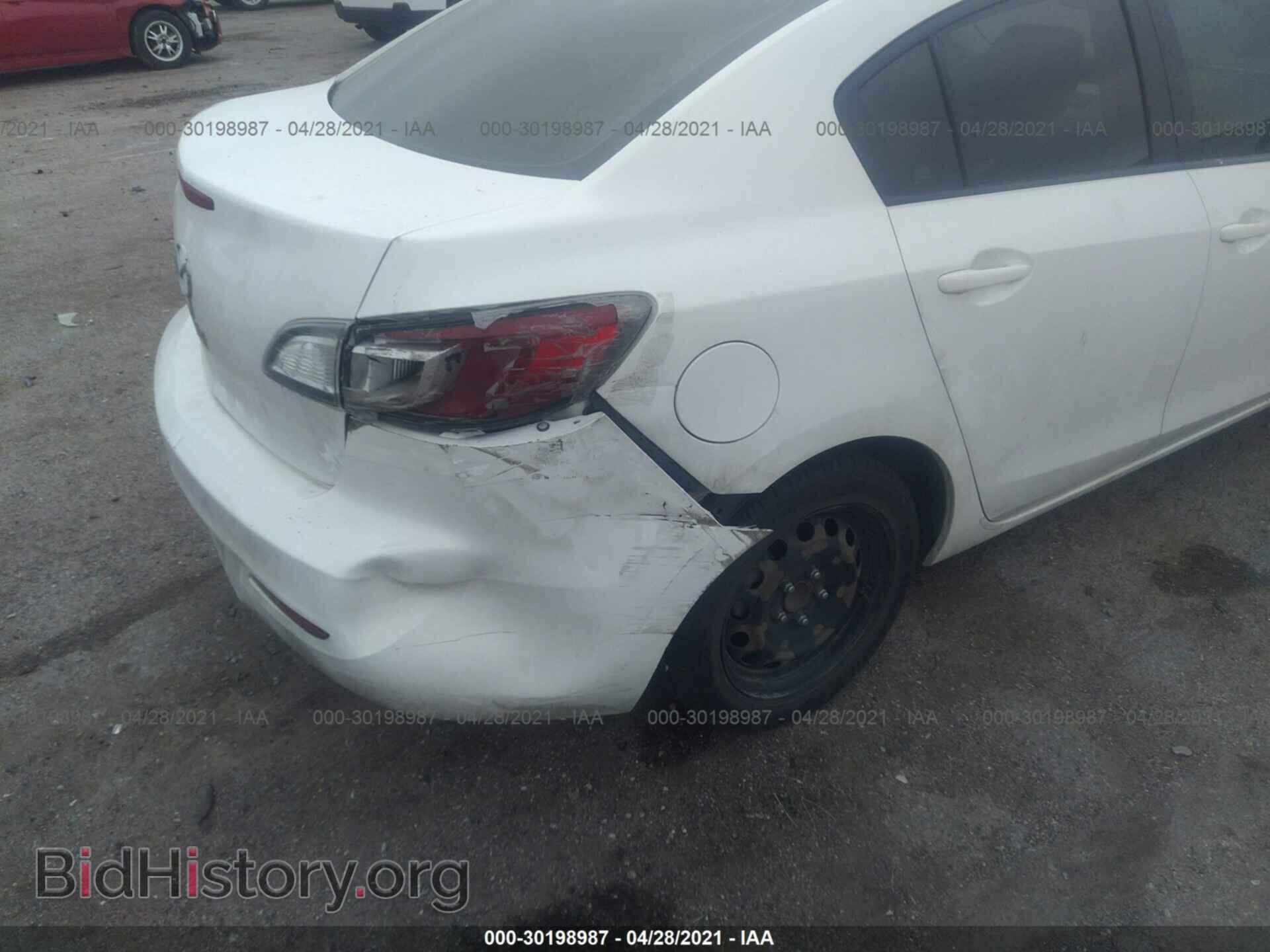 2013 MAZDA MAZDA3 - VIN: JM1BL1TF8D1847029 - Фото 6