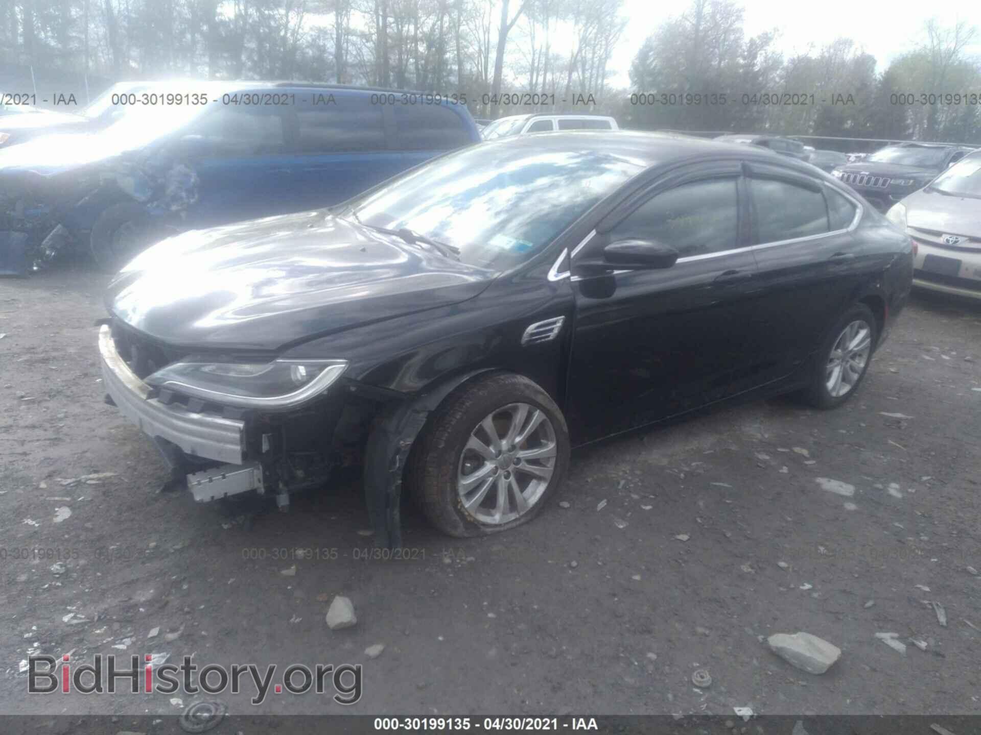 2015 CHRYSLER 200 - VIN: 1C3CCCAB0FN700400 - Photo 2