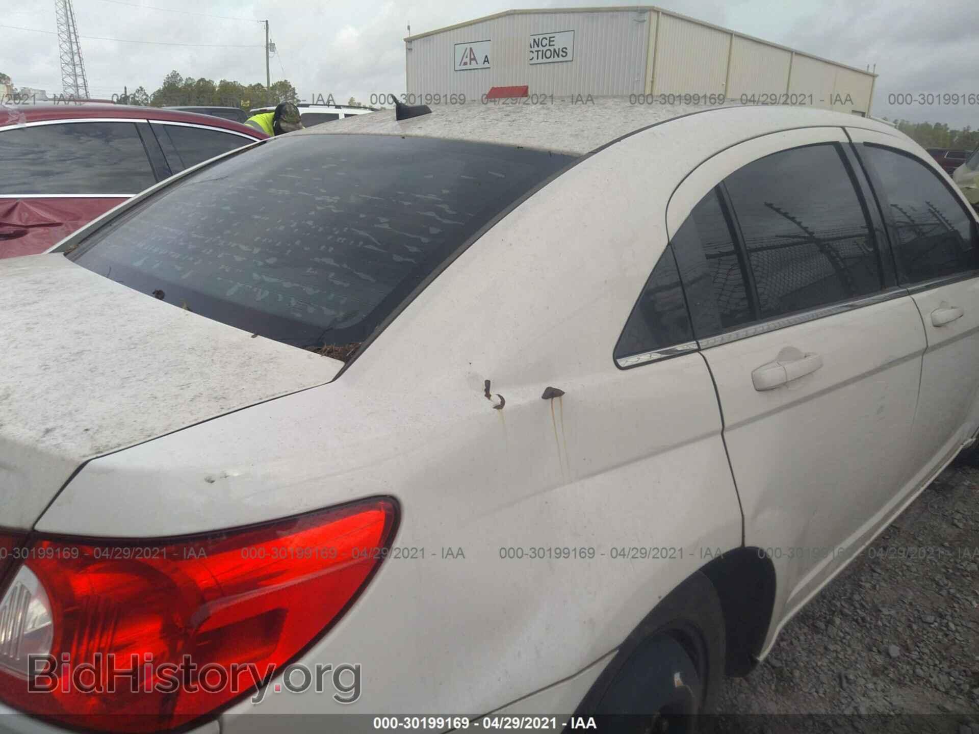 2008 CHRYSLER SEBRING - VIN: 1C3LC46R08N235664 - Фото 4