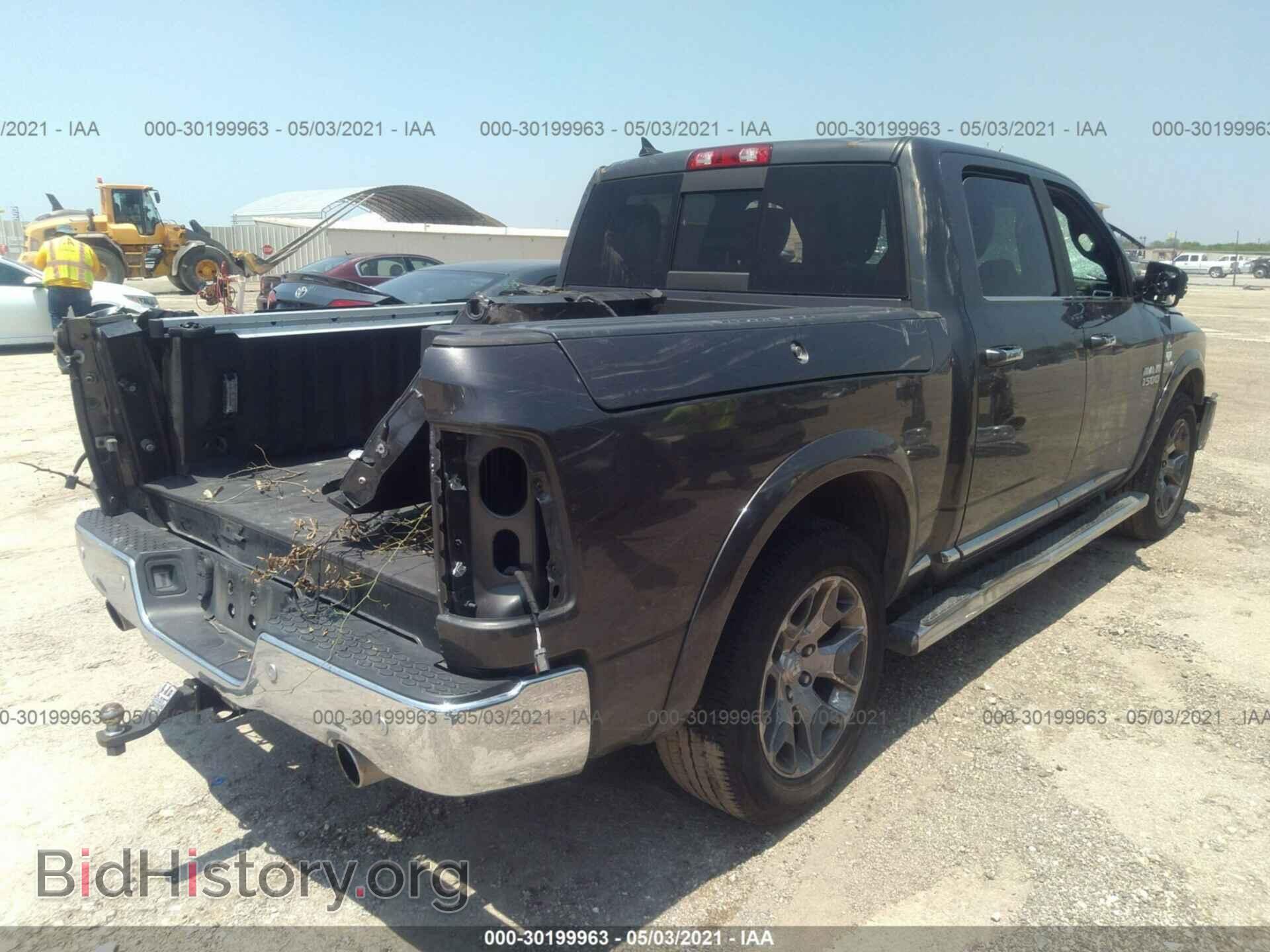 2017 RAM 1500 - VIN: 1C6RR6PTXHS723460 - Фото 4