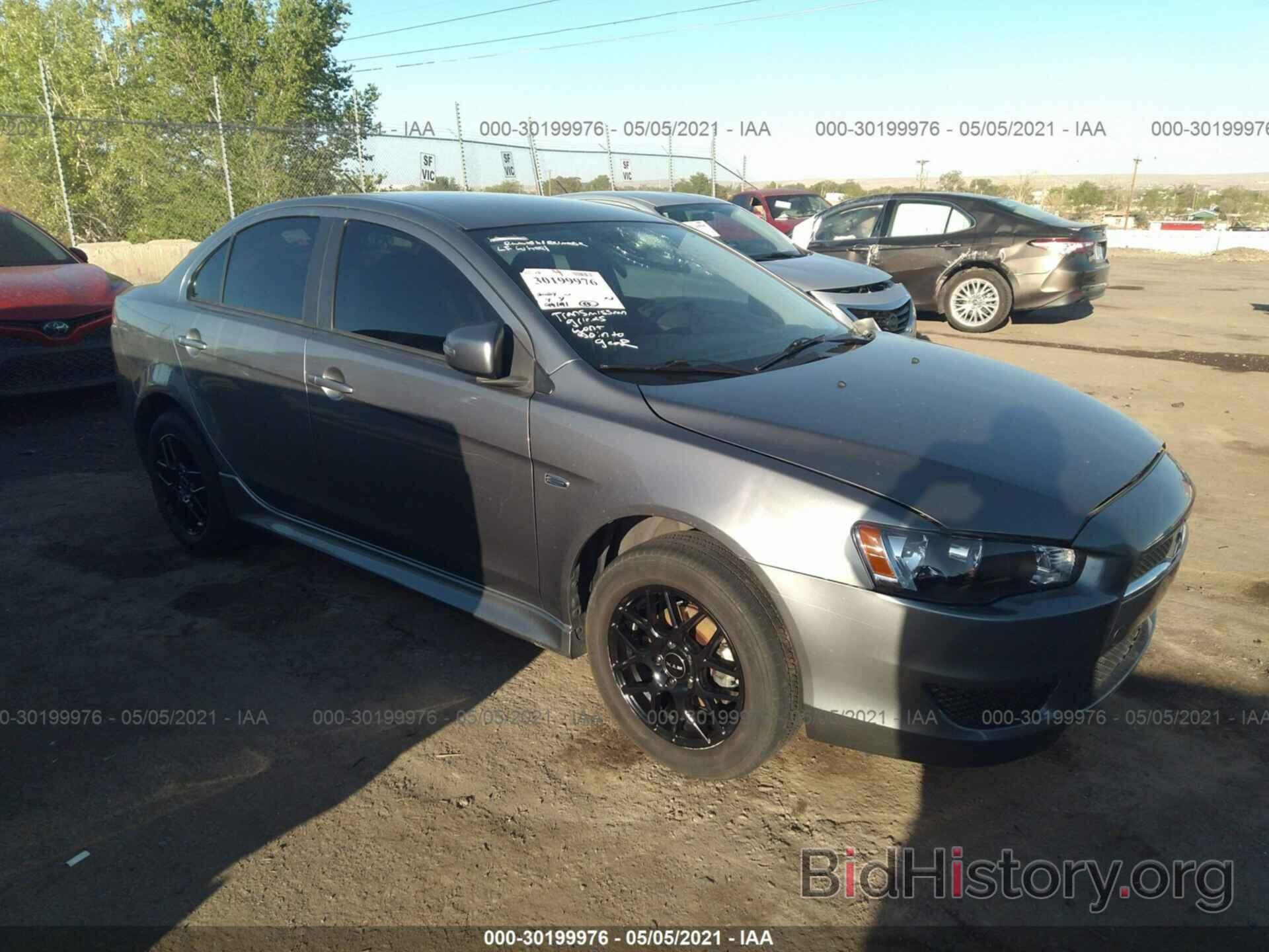 Photo JA32U2FU7FU012777 - MITSUBISHI LANCER 2015