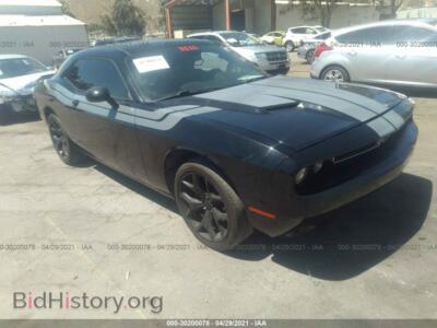 2016 Dodge CHALLENGER SXT, черный — VIN 2C3CDZAG4GH288620, IAAI
