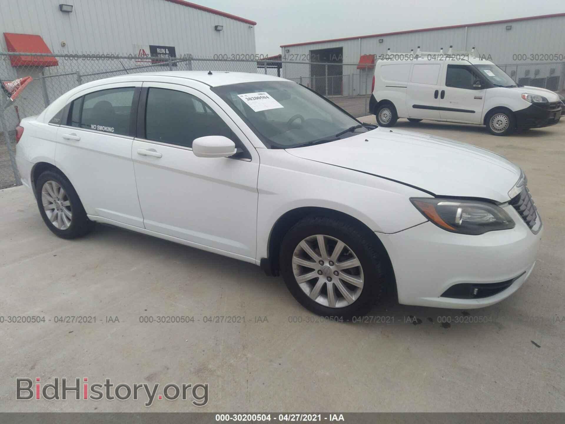Фотография 1C3CCBBB2DN575356 - CHRYSLER 200 2013