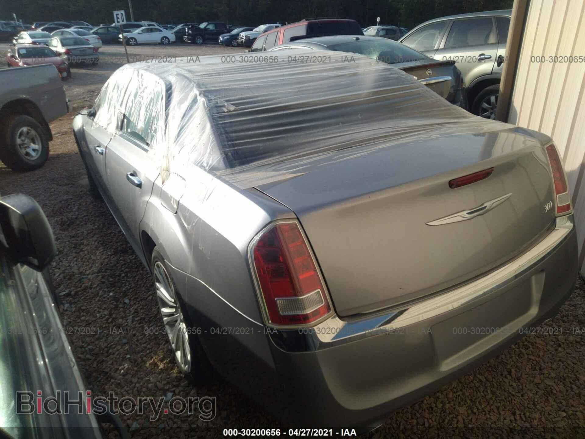 2011 CHRYSLER 300 - VIN: 2C3CA5CG8BH522099 - Фото 3