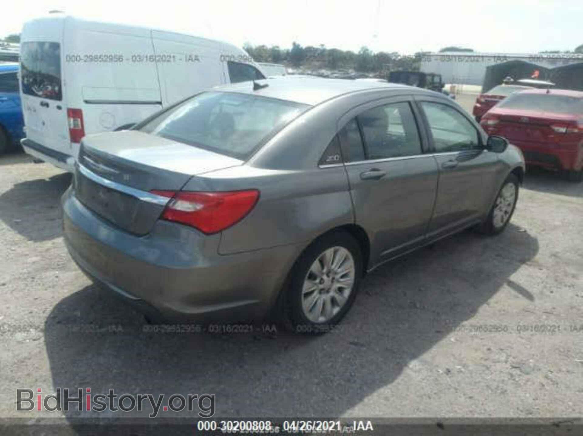 2013 CHRYSLER 200 - VIN: 1C3CCBAB0DN640965 - Фото 4