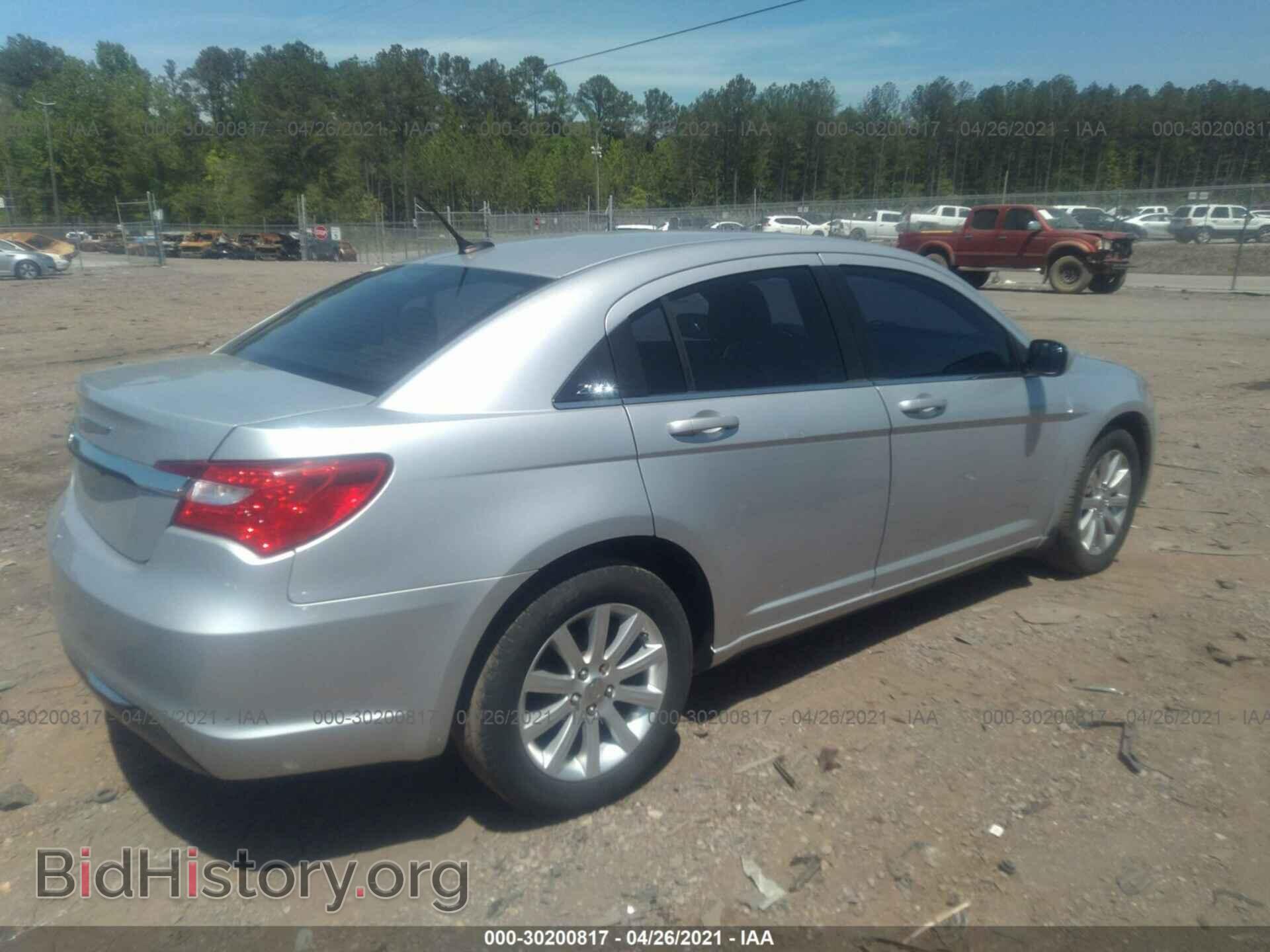 2012 CHRYSLER 200 - VIN: 1C3CCBBB3CN118067 - Photo 4