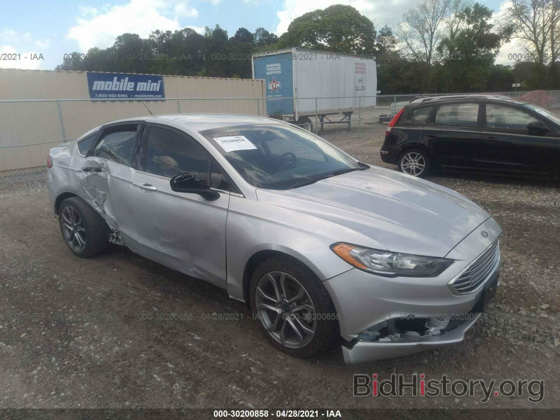 Photo 3FA6P0H72HR221821 - FORD FUSION 2017