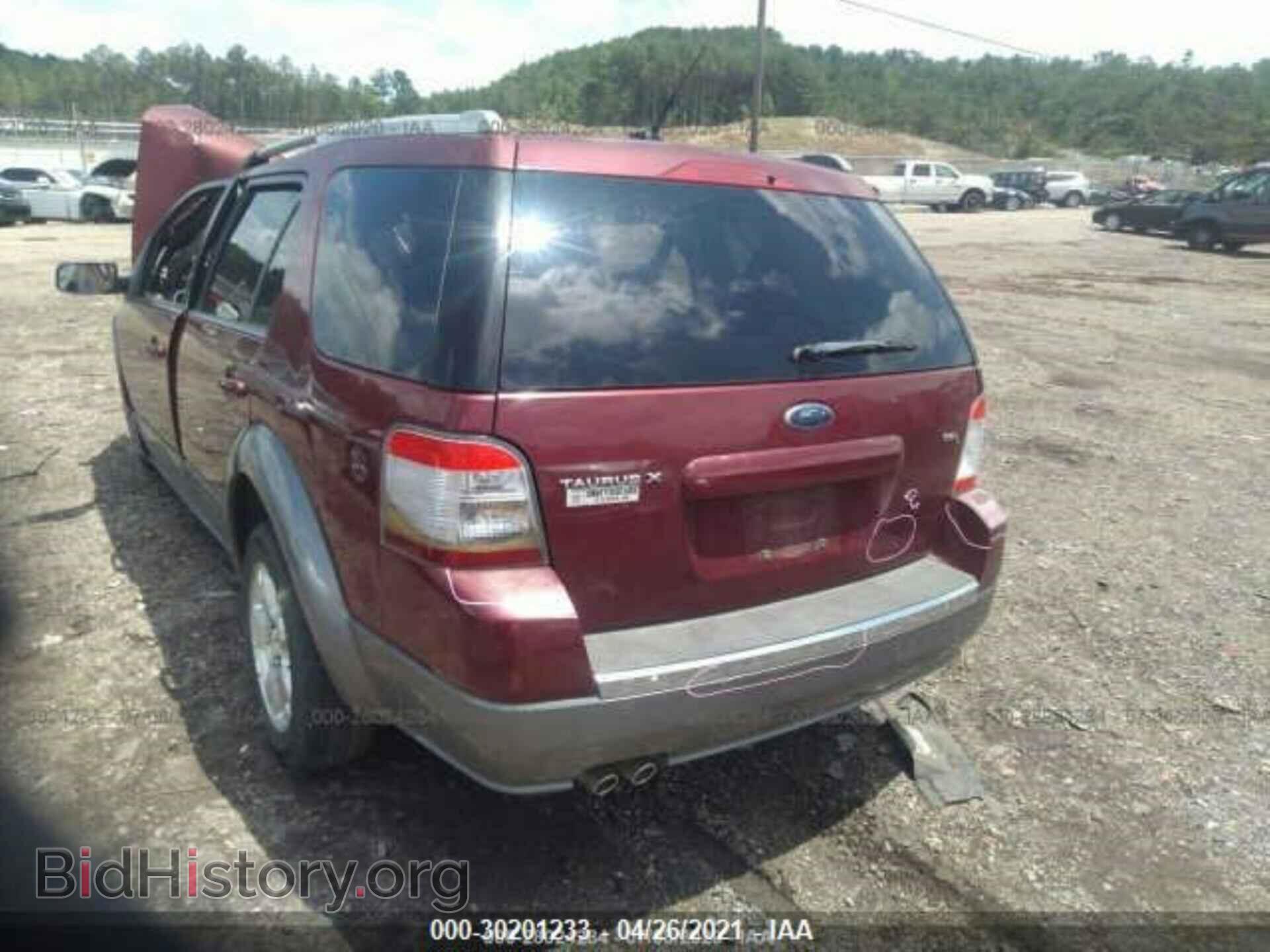 2008 FORD TAURUS X - VIN: 1FMDK02W18GA28353 - Фото 3