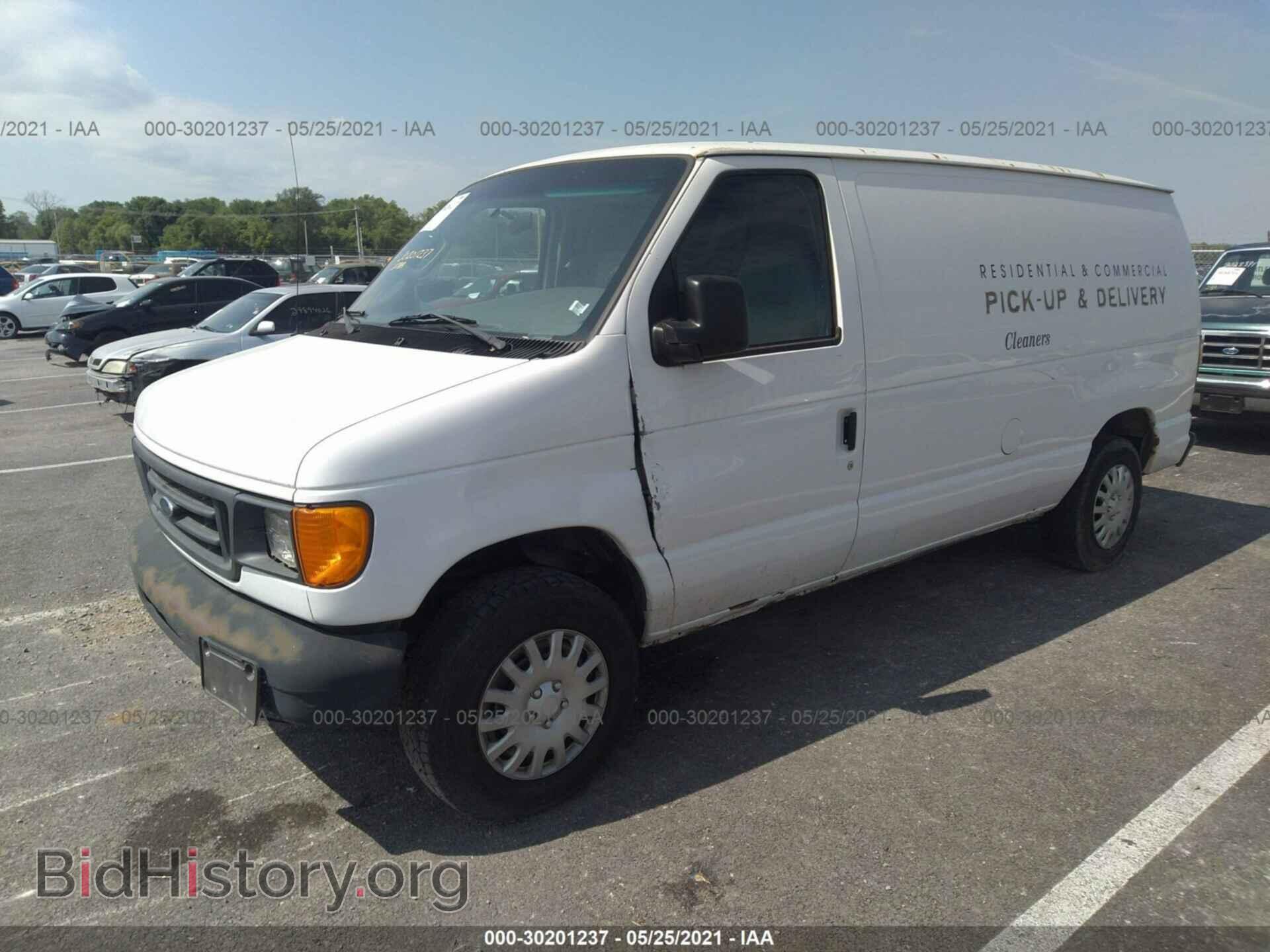 2006 FORD ECONOLINE CARGO VAN - VIN: 1FTRE14W76HB35886 - Photo 2