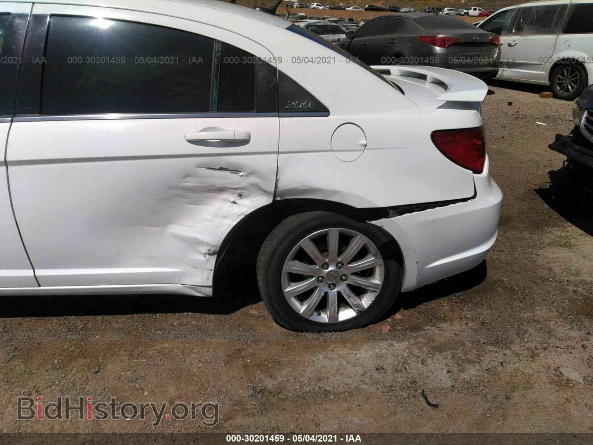 2013 CHRYSLER 200 - VIN: 1C3CCBBG9DN623852 - Photo 6