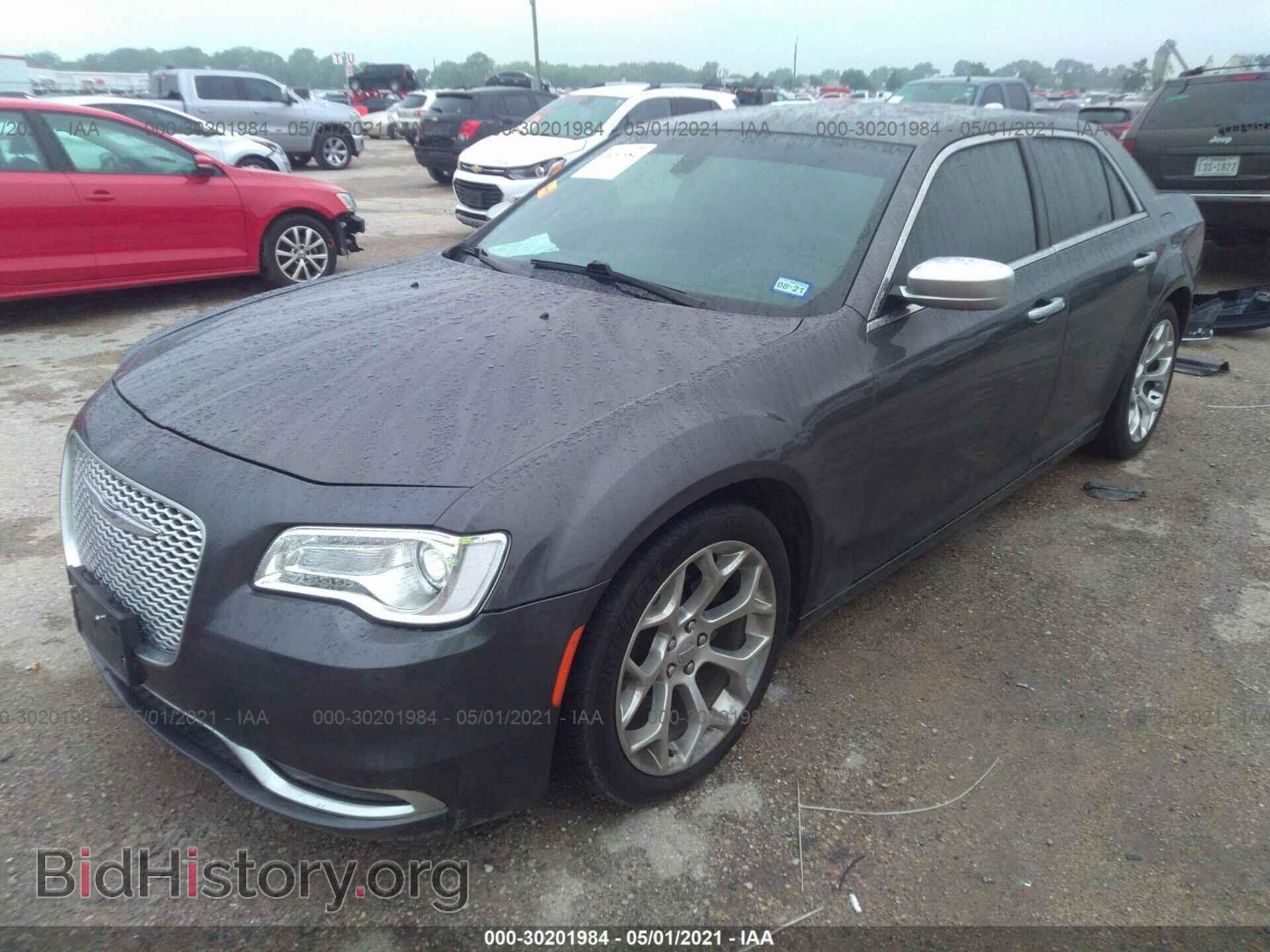 2017 CHRYSLER 300 - VIN: 2C3CCAPG1HH661206 - Photo 2