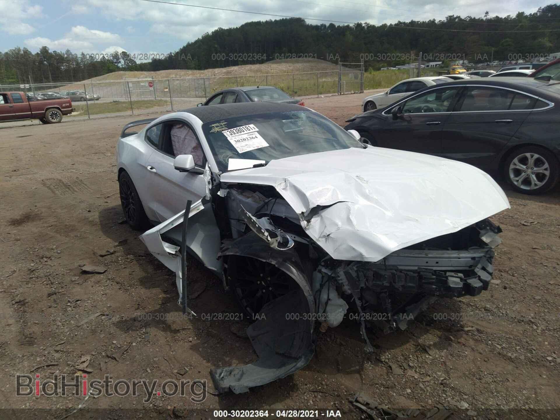 Photo 1FA6P8AM6F5375267 - FORD MUSTANG 2015