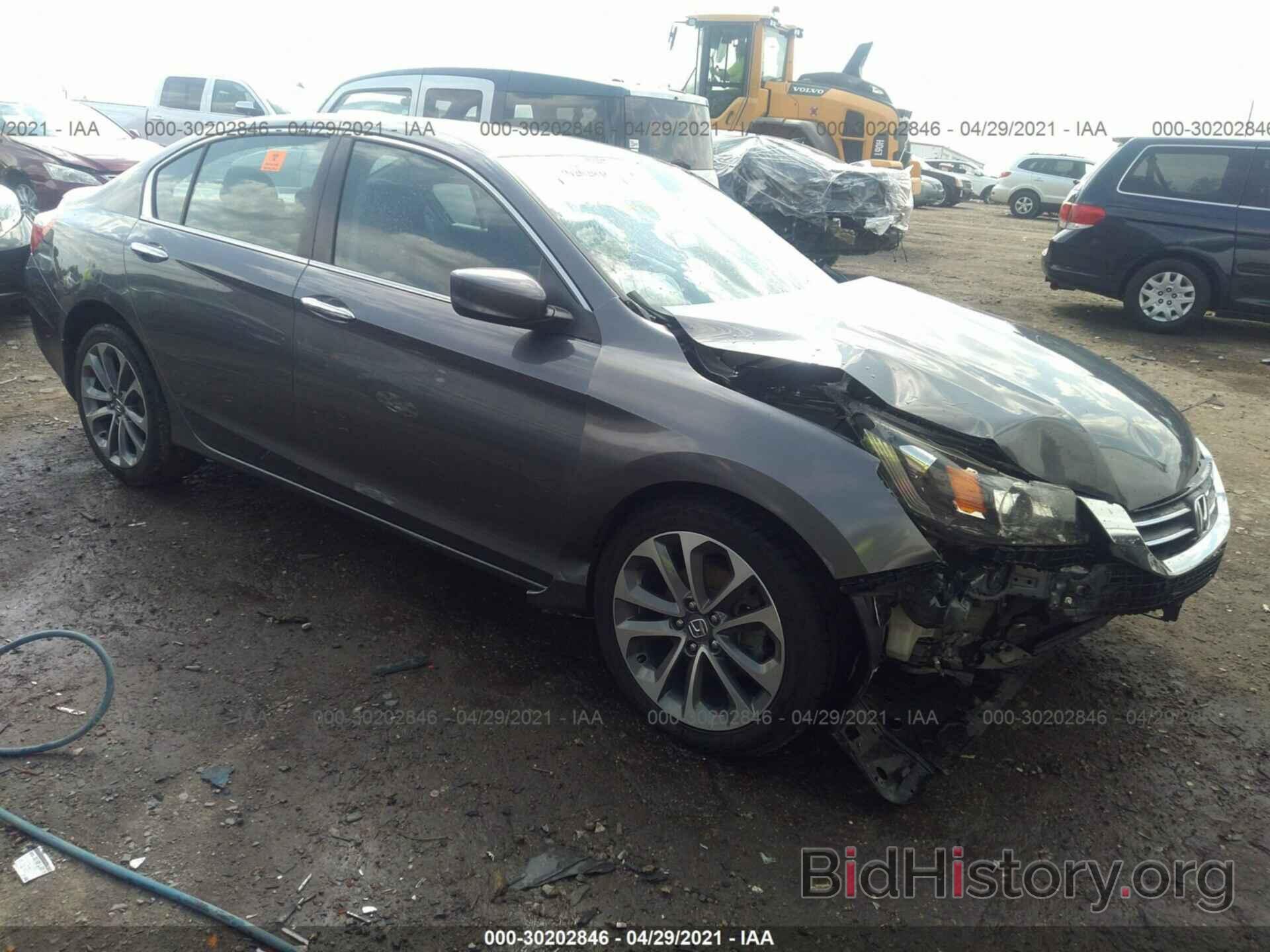 Photo 1HGCR2F55DA257139 - HONDA ACCORD SDN 2013