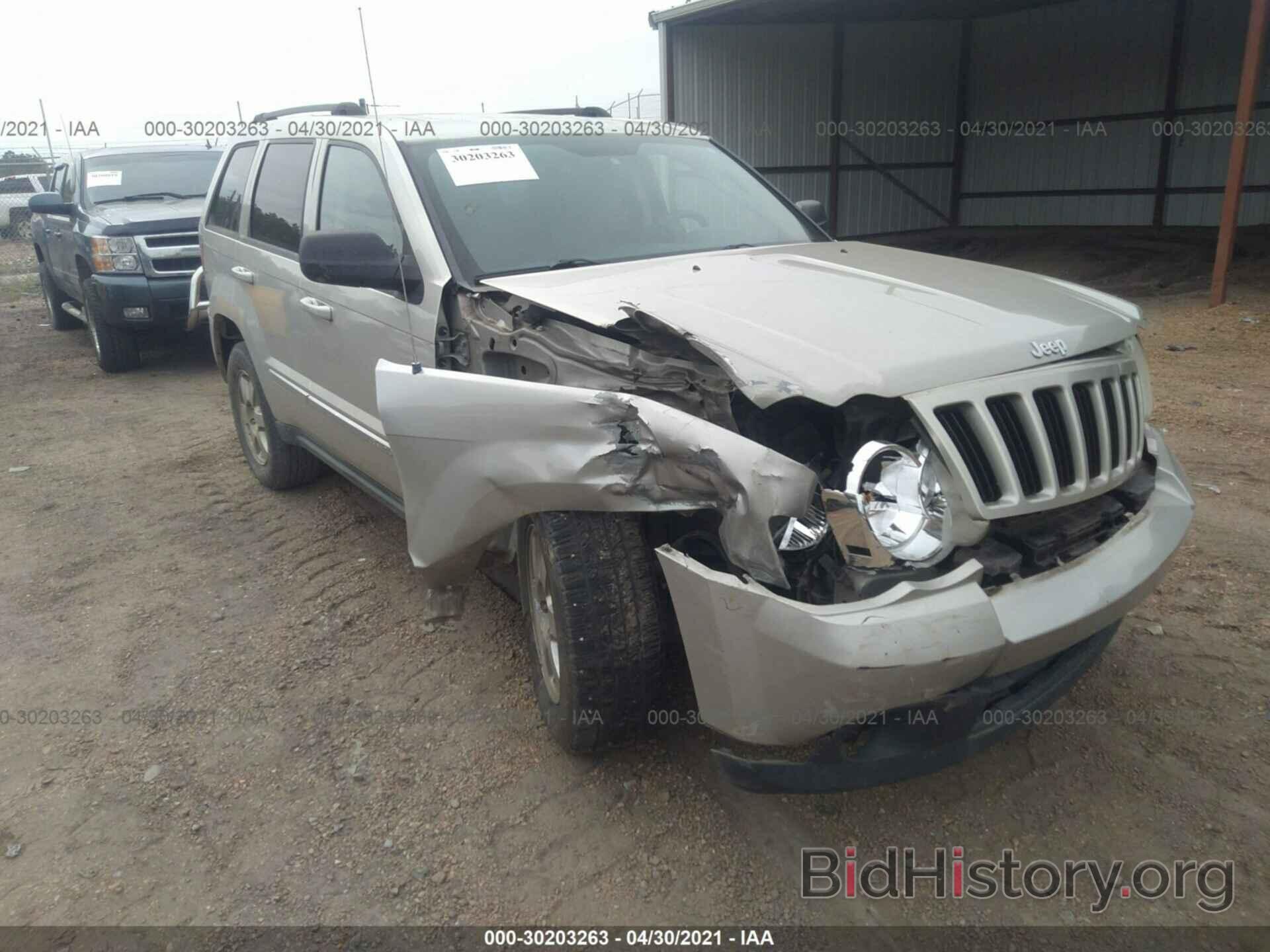 Photo 1J4PR4GK4AC140176 - JEEP GRAND CHEROKEE 2010