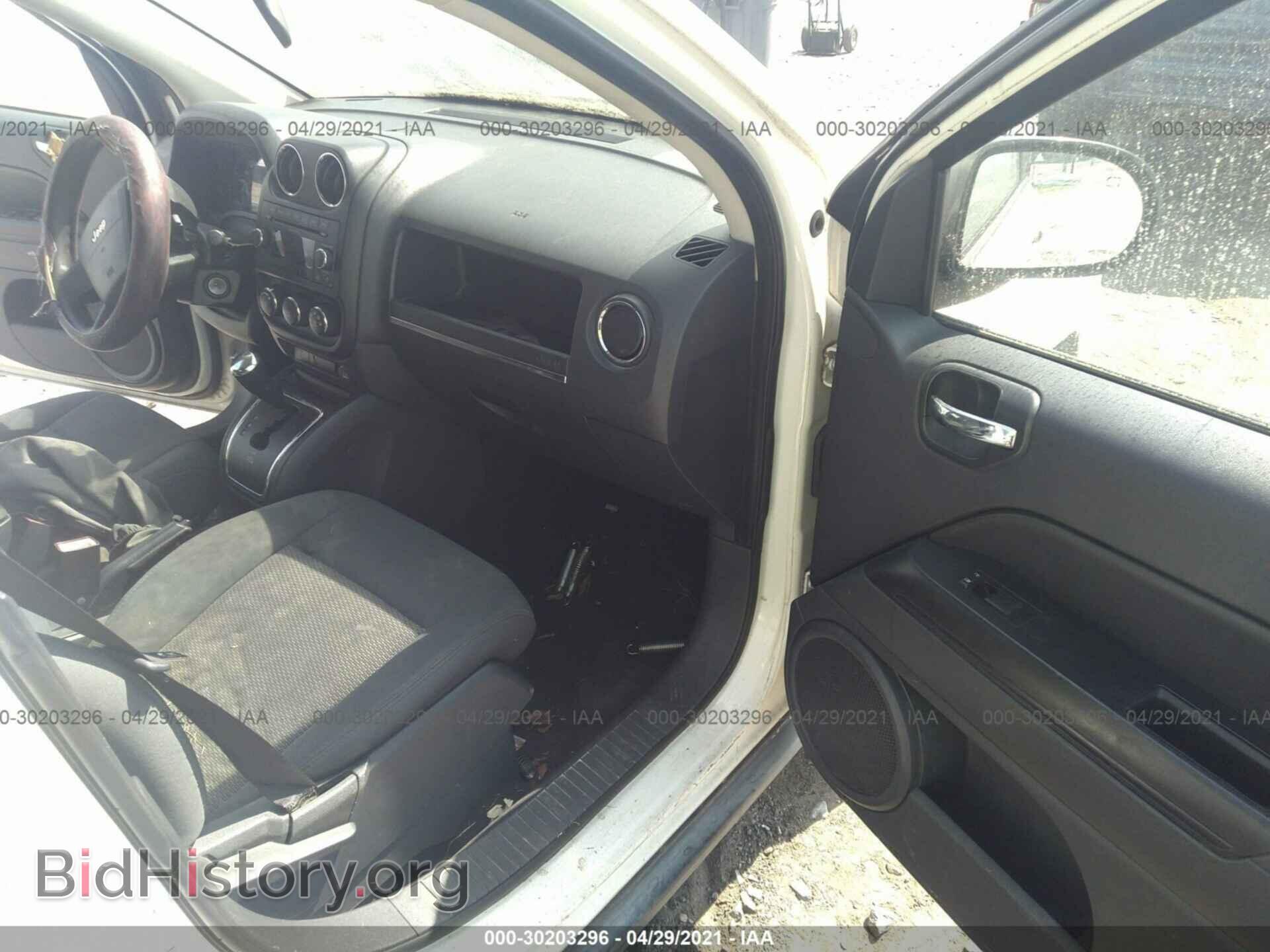 2010 JEEP COMPASS - VIN: 1J4NT4FBXAD554258 - Фото 5