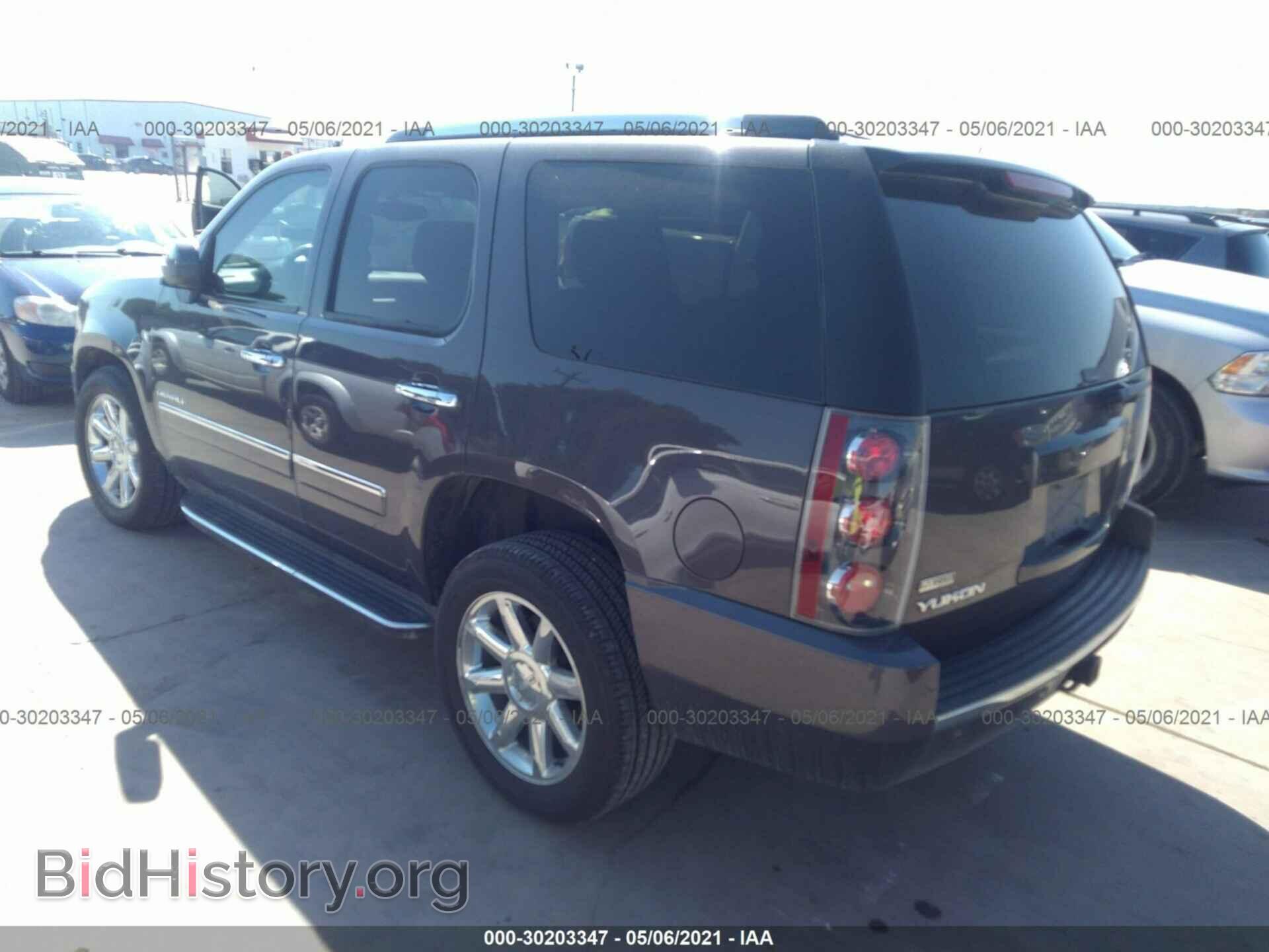 2011 GMC YUKON - VIN: 1GKS1EEF9BR277698 - Фото 3