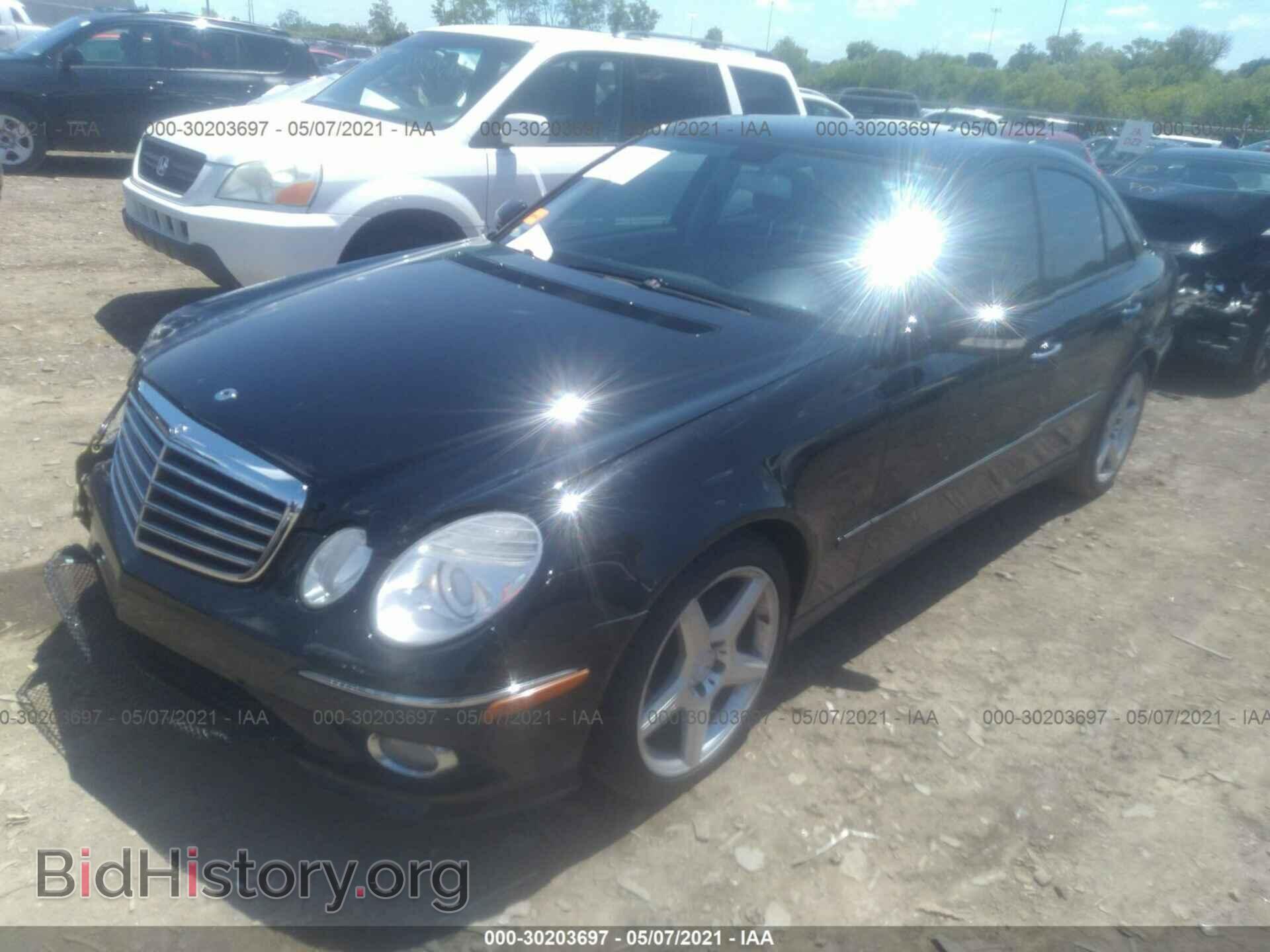 2009 MERCEDES-BENZ E-CLASS - VIN: WDBUF56X49B392465 - Фото 2