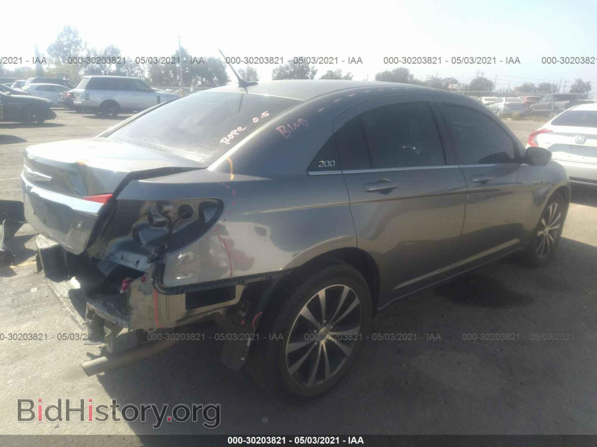 2013 CHRYSLER 200 - VIN: 1C3CCBBB3DN574667 - Фото 4