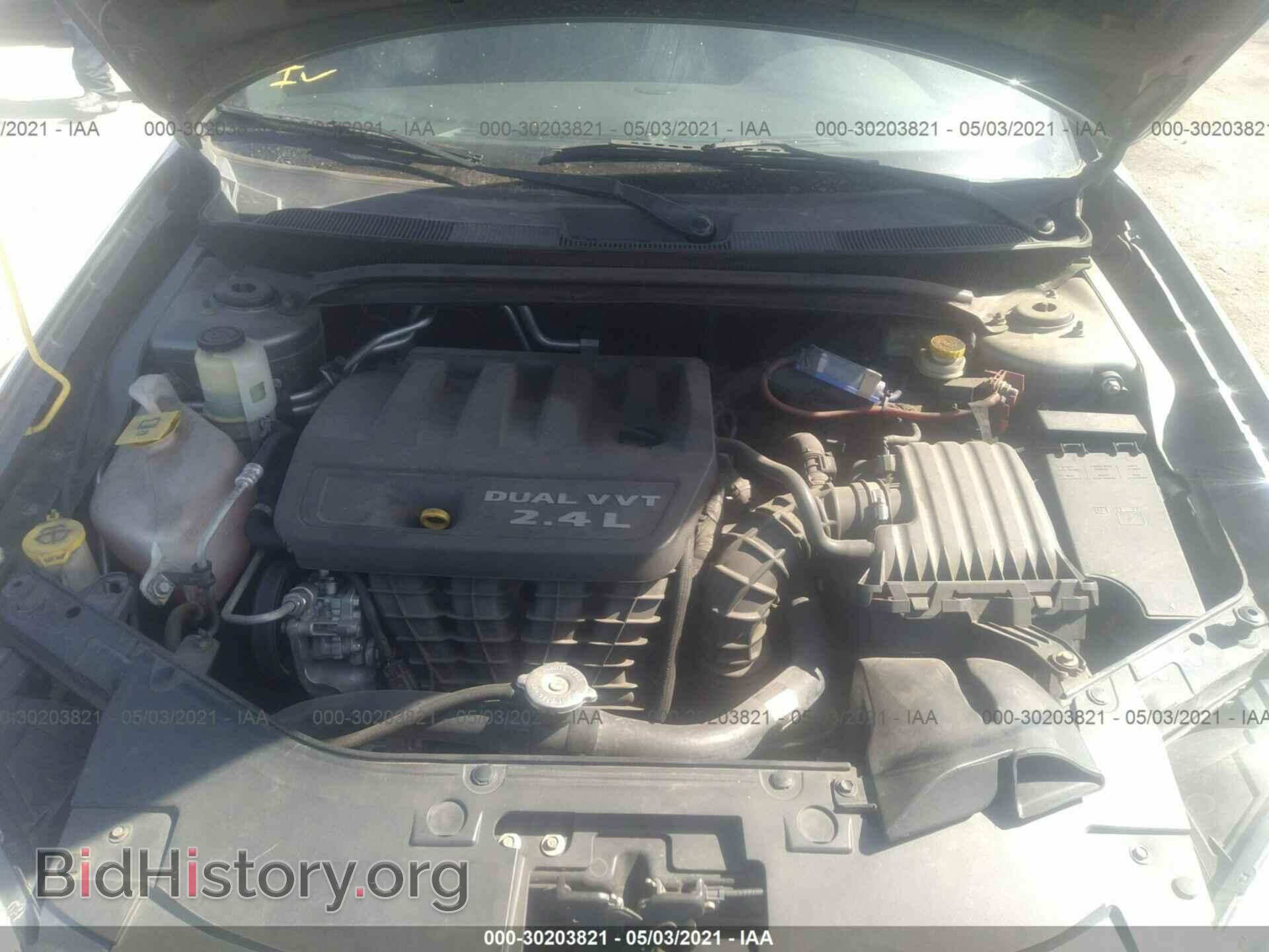 2013 CHRYSLER 200 - VIN: 1C3CCBBB3DN574667 - Фото 10