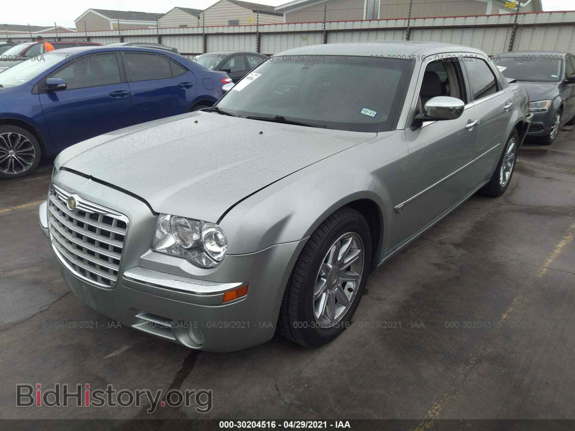 2006 CHRYSLER 300 - VIN: 2C3KA63H36H205346 - Фото 2