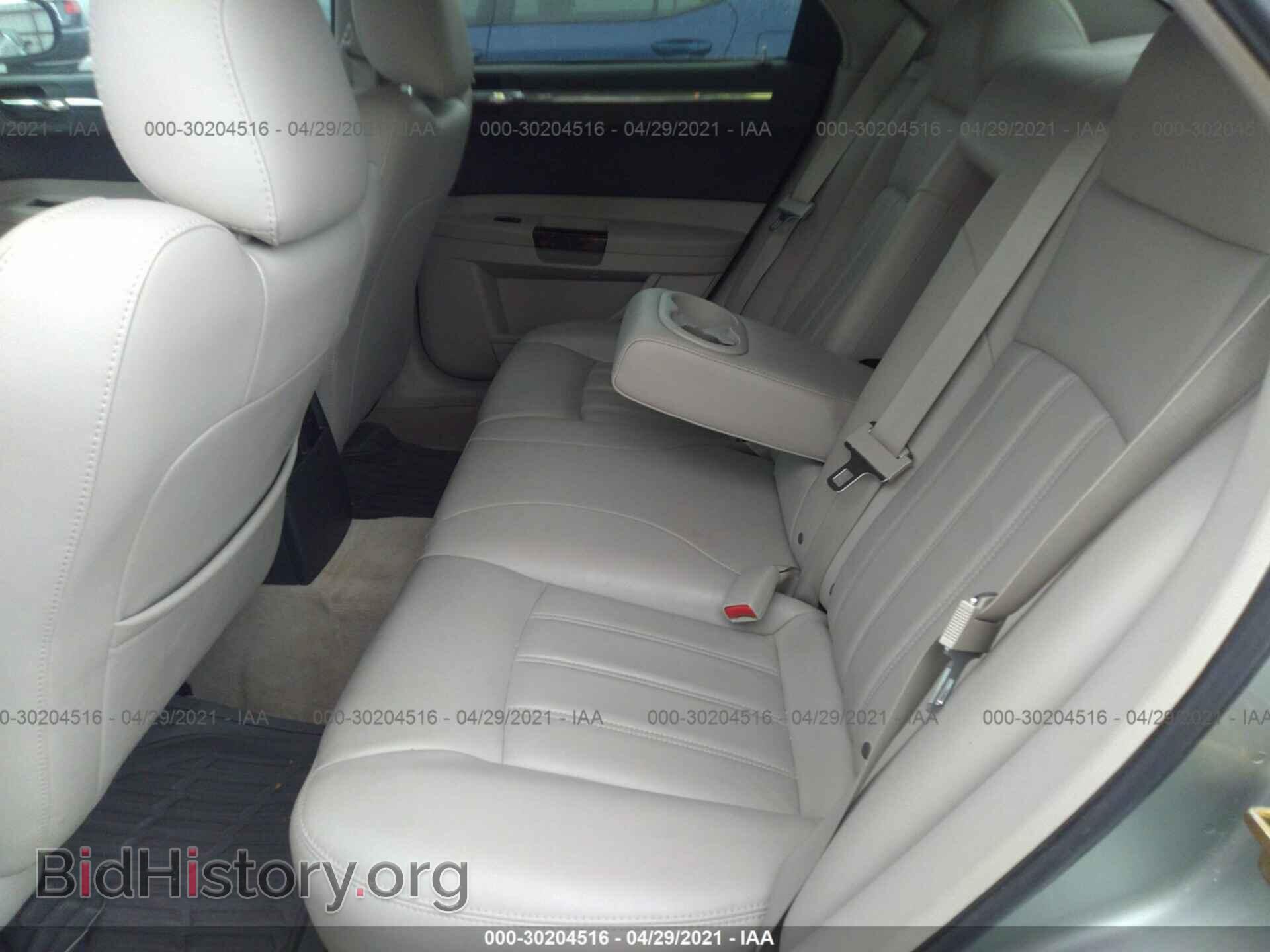 2006 CHRYSLER 300 - VIN: 2C3KA63H36H205346 - Фото 8