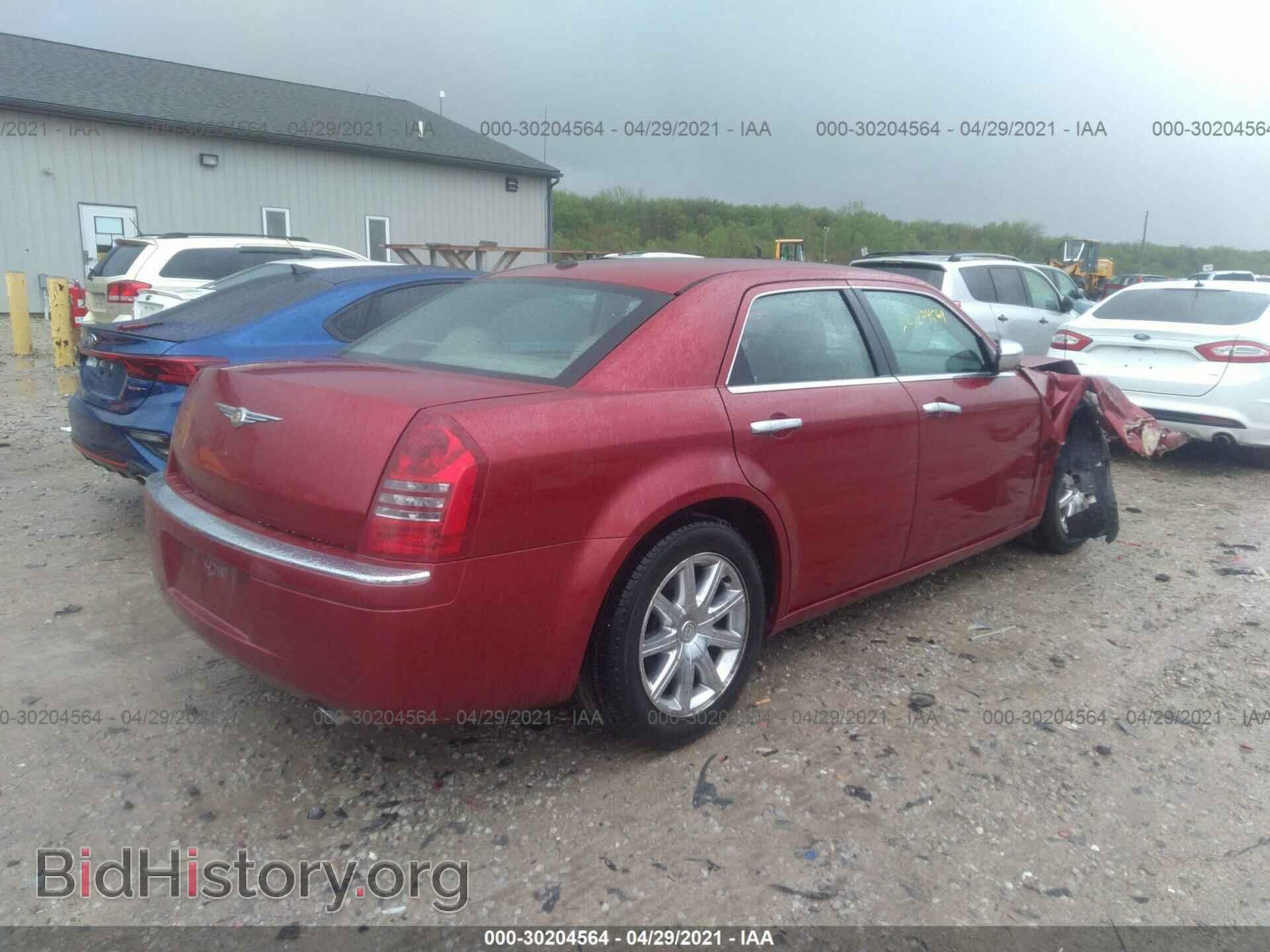 2007 CHRYSLER 300 - VIN: 2C3KA63H57H601439 - Фото 4