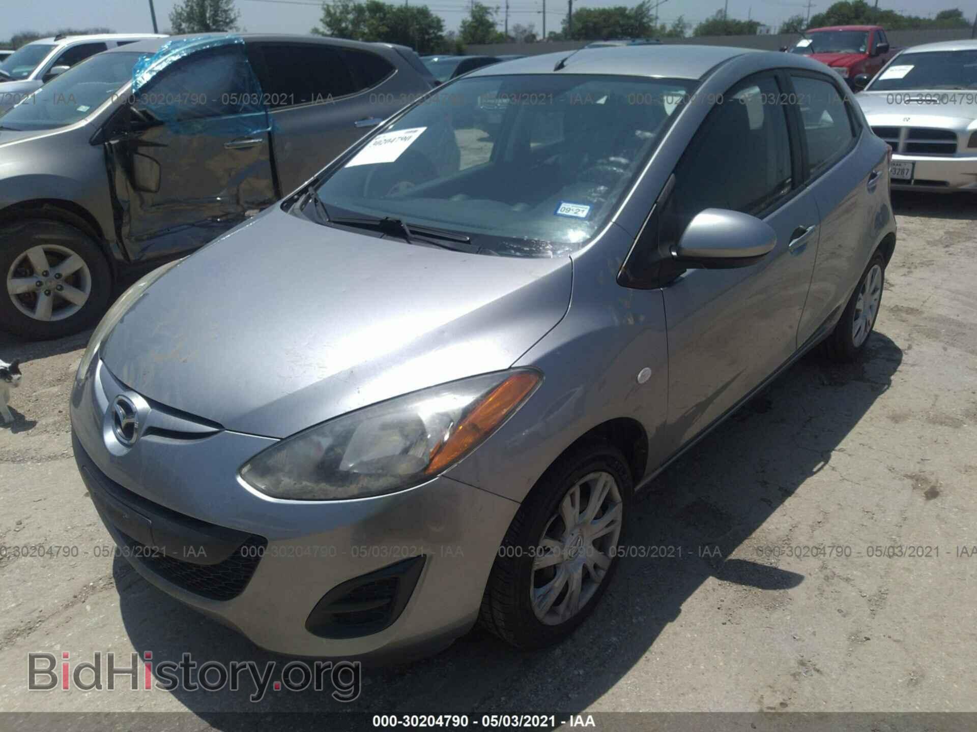 2014 MAZDA MAZDA2 - VIN: JM1DE1KY6E0172357 - Фото 2