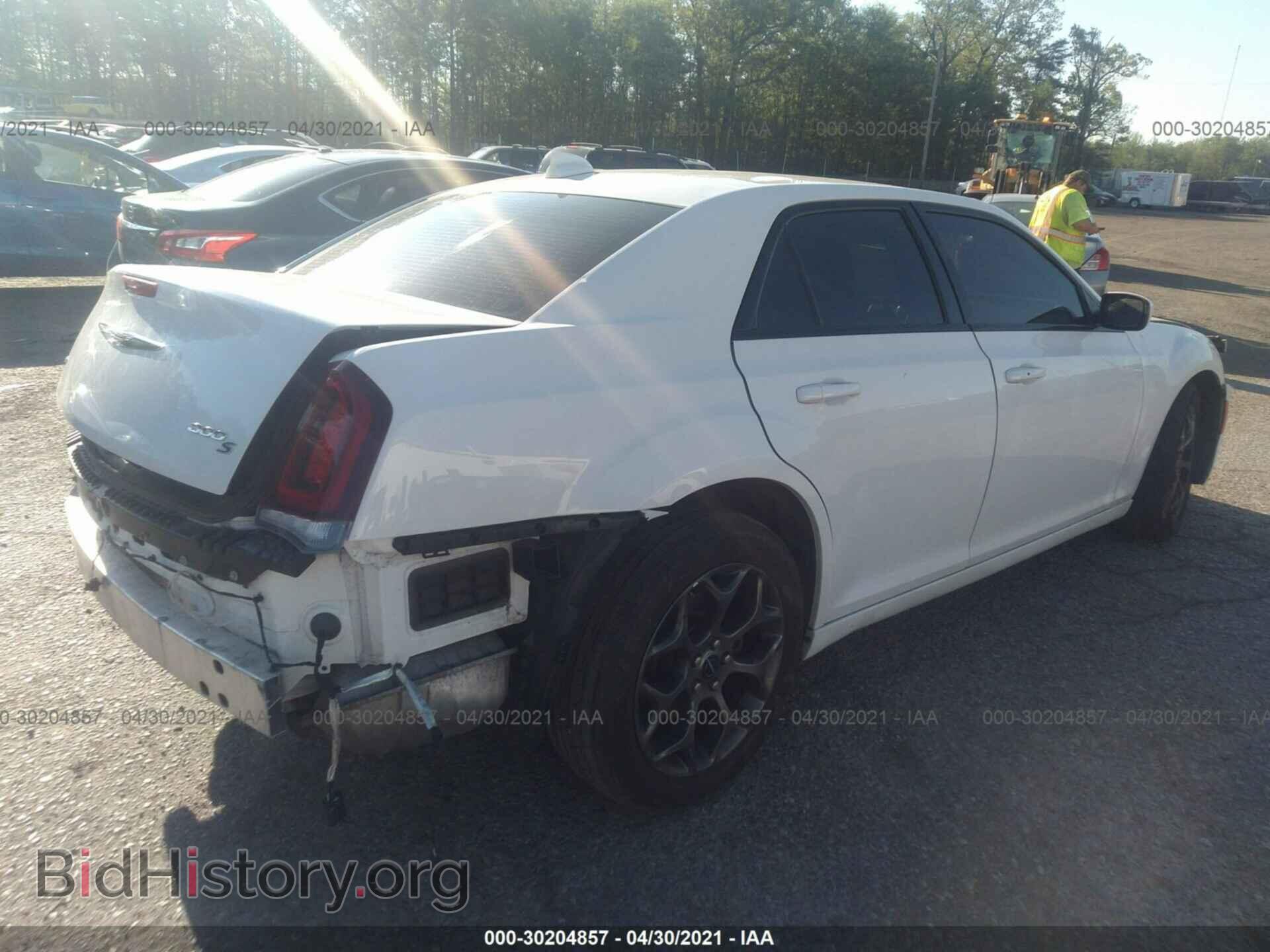 2015 CHRYSLER 300 - VIN: 2C3CCAGG1FH842447 - Фото 4