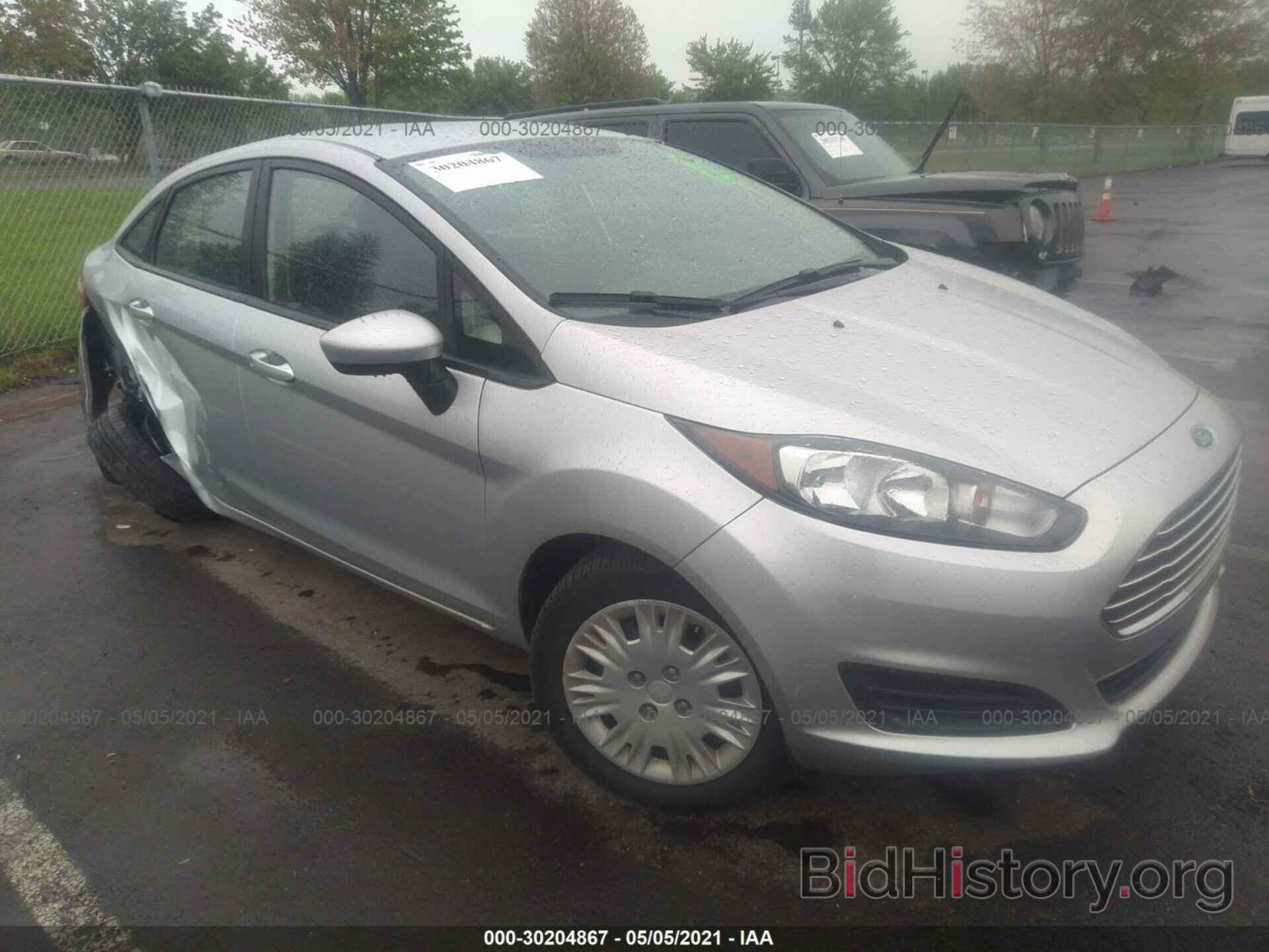 Photo 3FADP4AJ4EM210817 - FORD FIESTA 2014