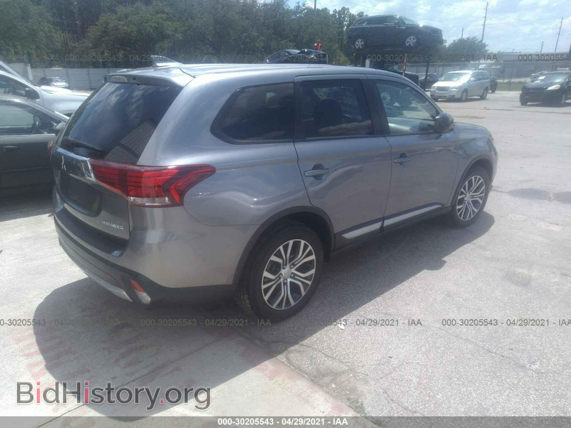 2018 MITSUBISHI OUTLANDER - VIN: JA4AD2A37JZ059809 - Фото 4