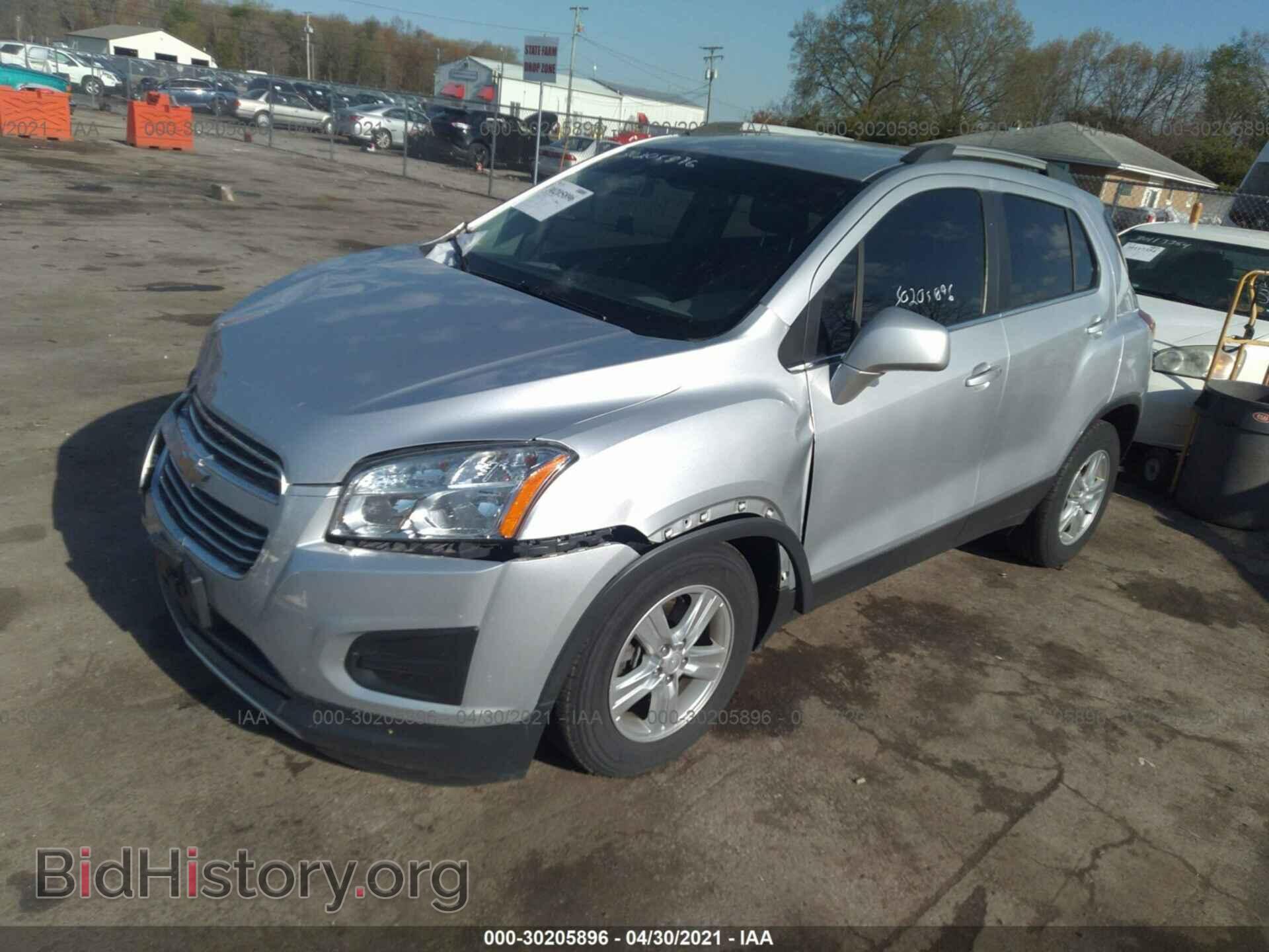 2015 CHEVROLET TRAX - VIN: 3GNCJLSB2FL199730 - Фото 2