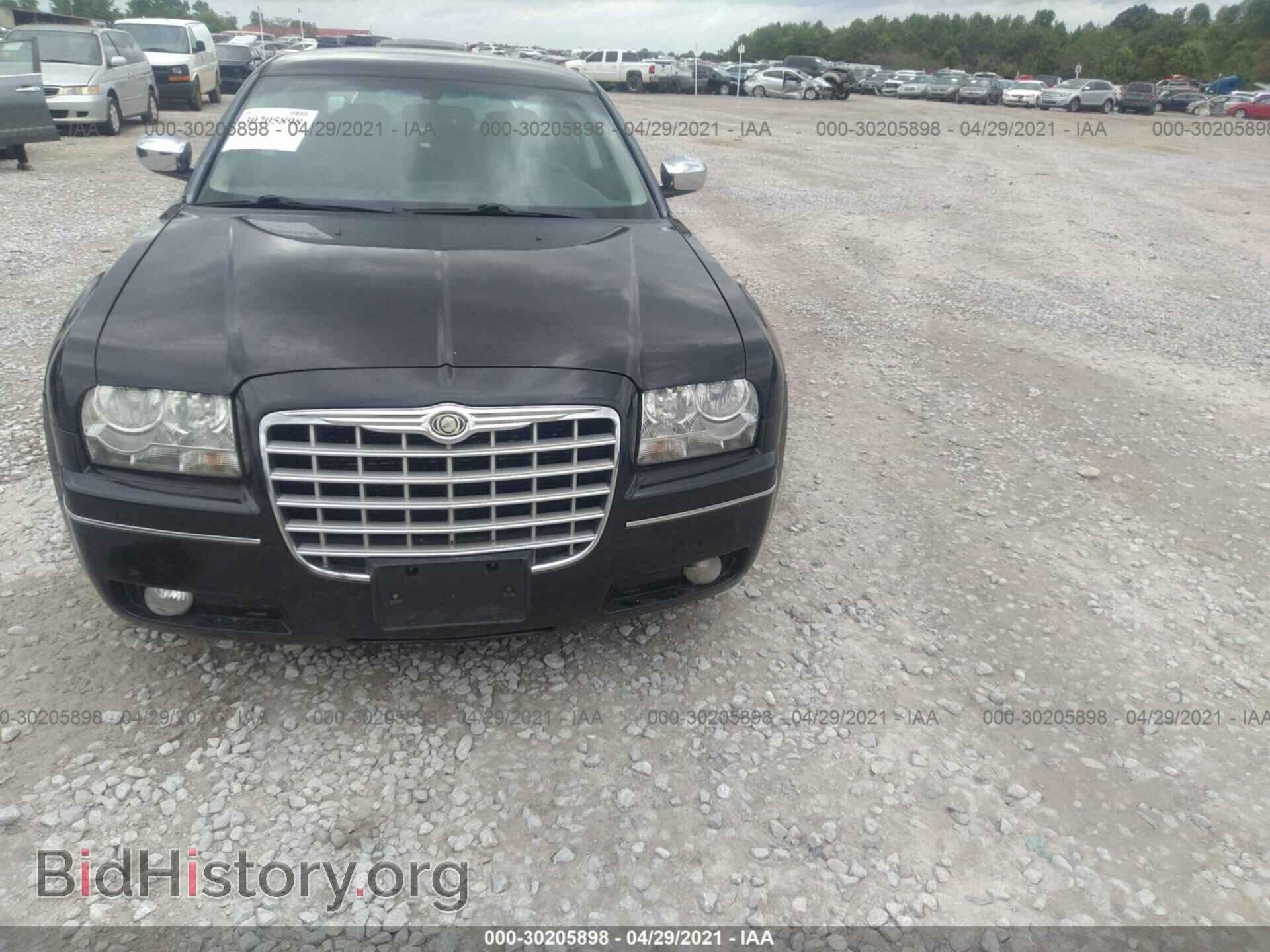 2010 CHRYSLER 300 - VIN: 2C3CA4CD0AH301871 - Фото 6